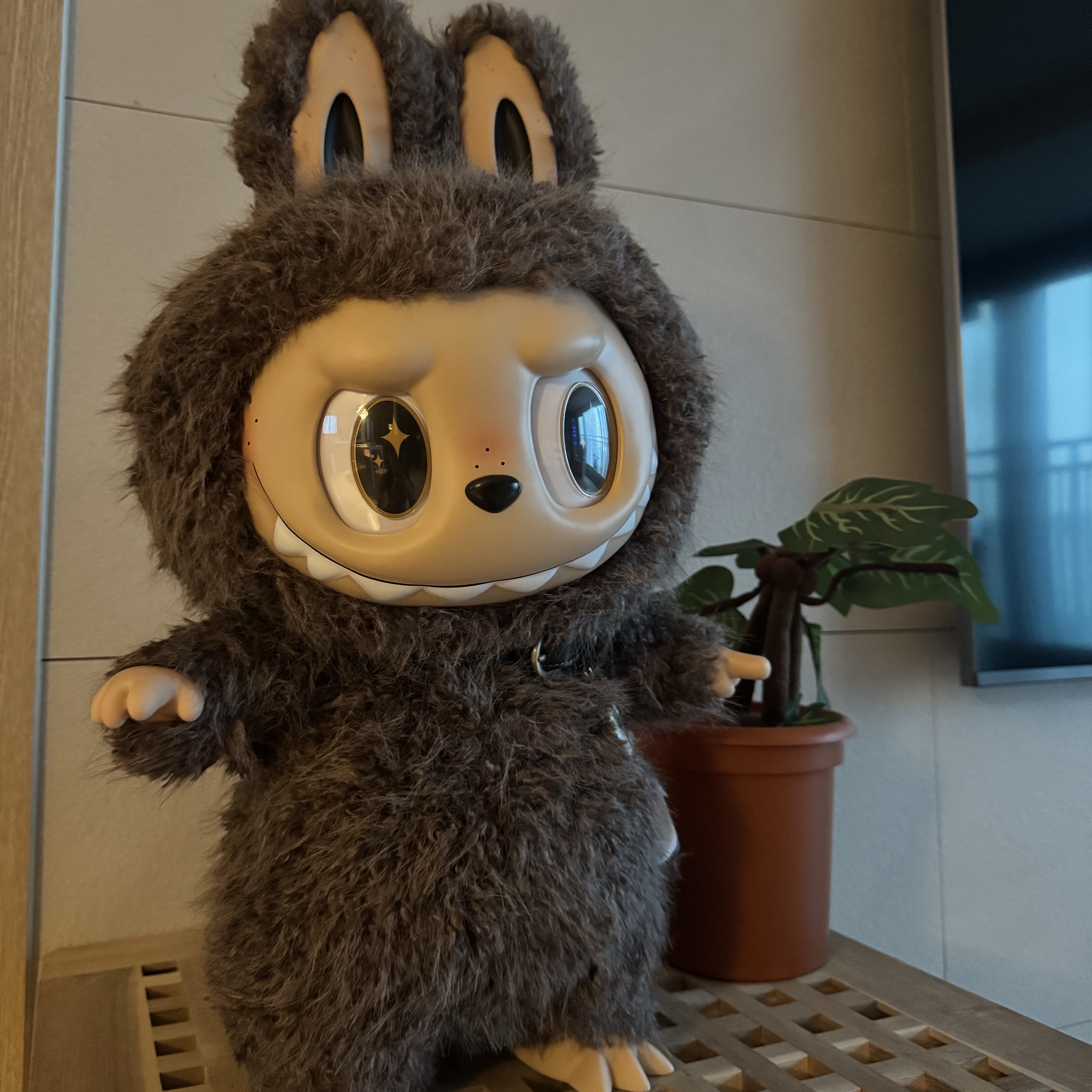 Pop Mart The Monsters I Found You Vinyl Face Doll 착용 스타일 - 3