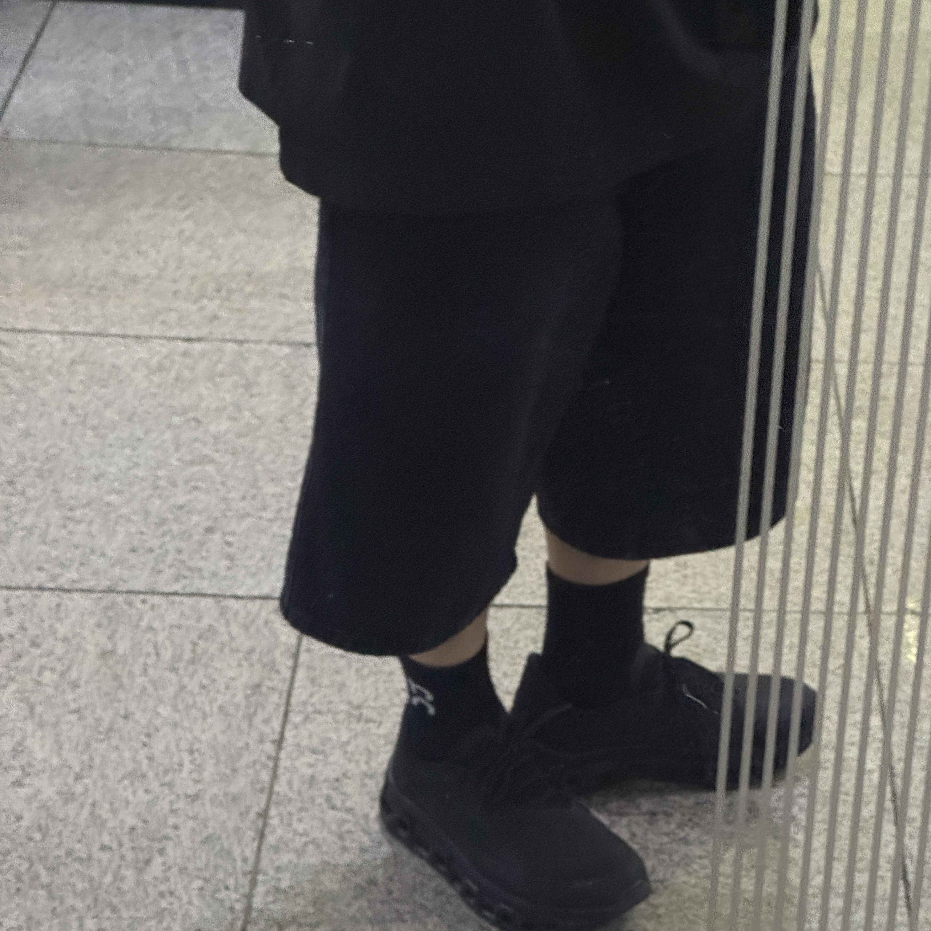On Running x Post Archive Faction (Paf) Cloudmonster 2 Black Magnet, Supreme Baggy Denim Short Black - 24SS 착용 스타일
