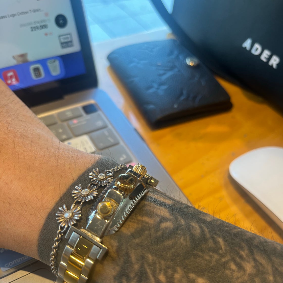 PEACEMINUSONE ALPHABET BRACELET #1Silver Peaceminusone Daisy
