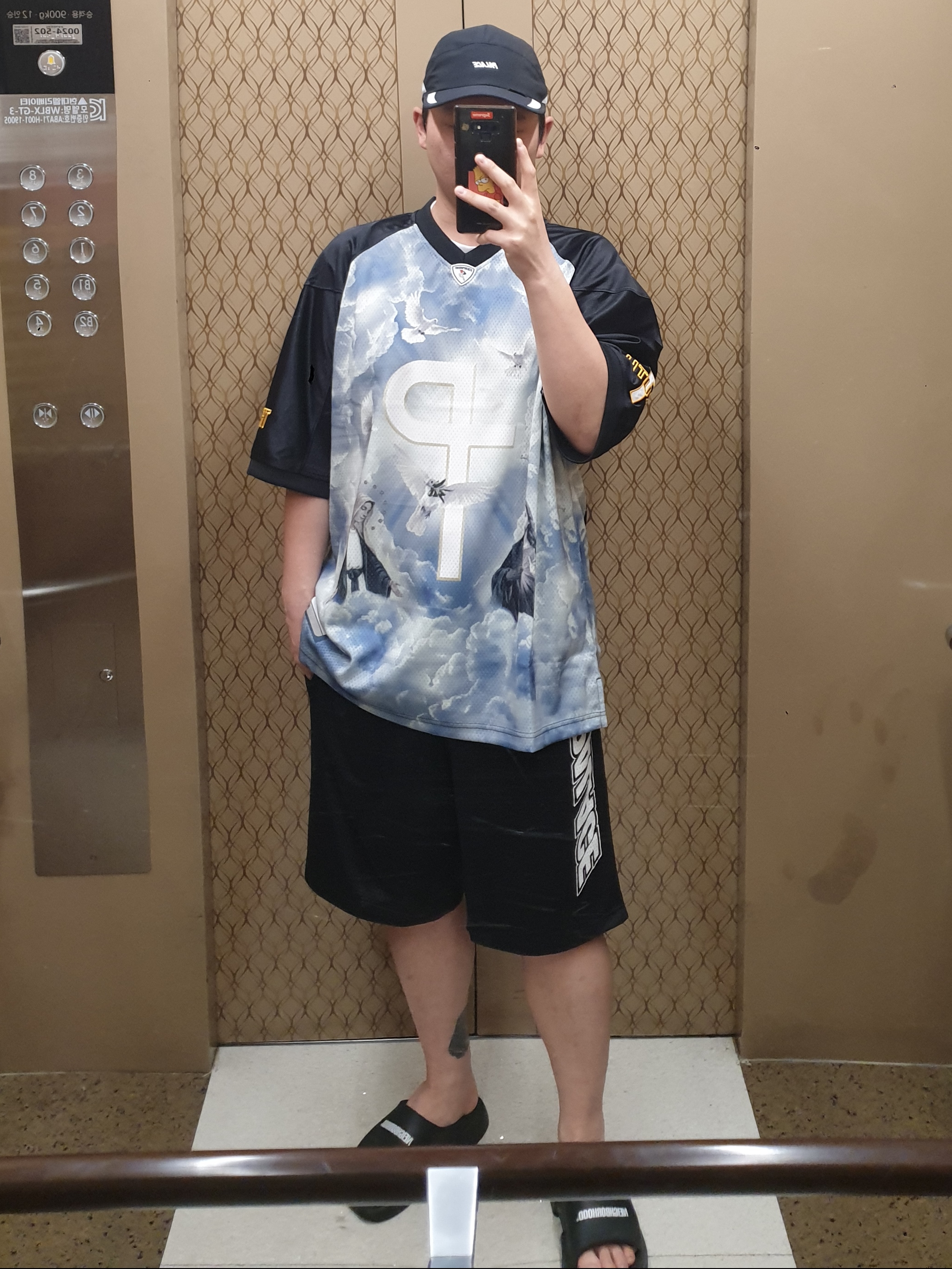 Palace Gore-Tex 3L Runner Black - 25SS, Palace 1 Truth Jersey Black - 25SS 착용 스타일
