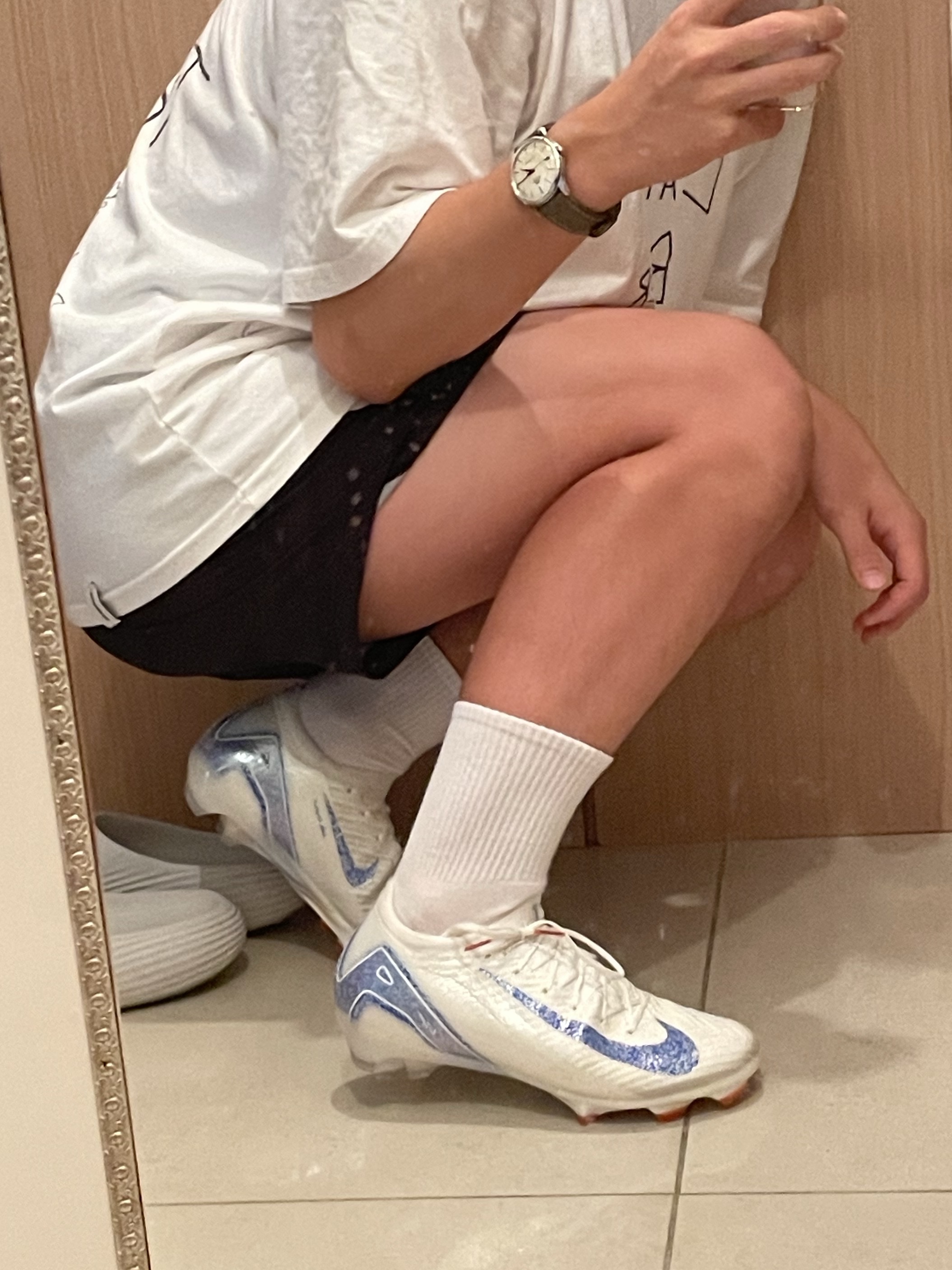 Nike Zoom Mercurial Vapor 16 Elite FG Blueprint, Nike ReactX Rejuven8 Slide Summit White 착용 스타일 - 1