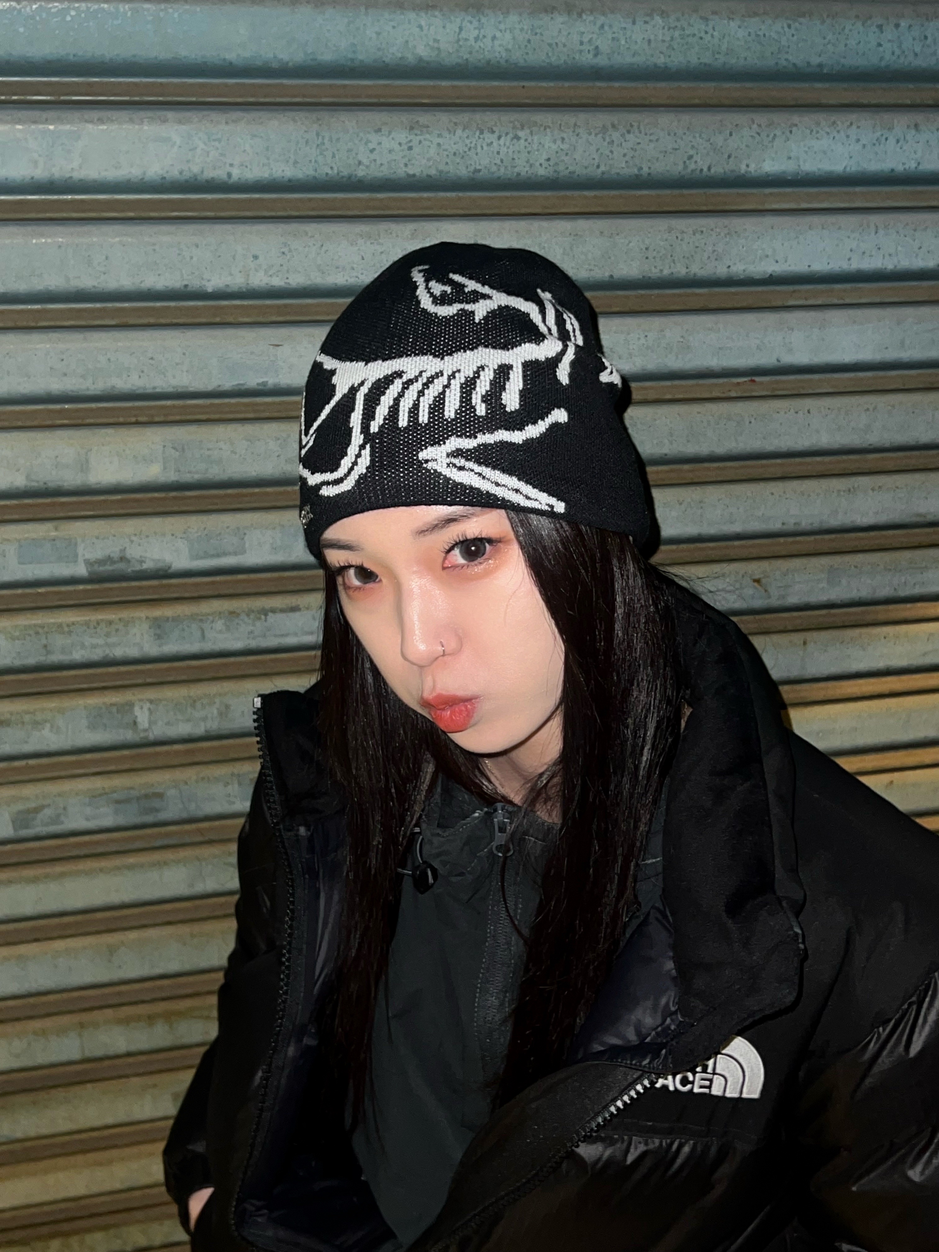 Arc'teryx Bird Head Toque Orca 착용 스타일