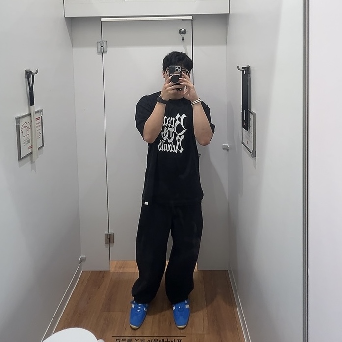 (W) Adidas Japan Trace Royal Cloud White 착용 스타일 - 2