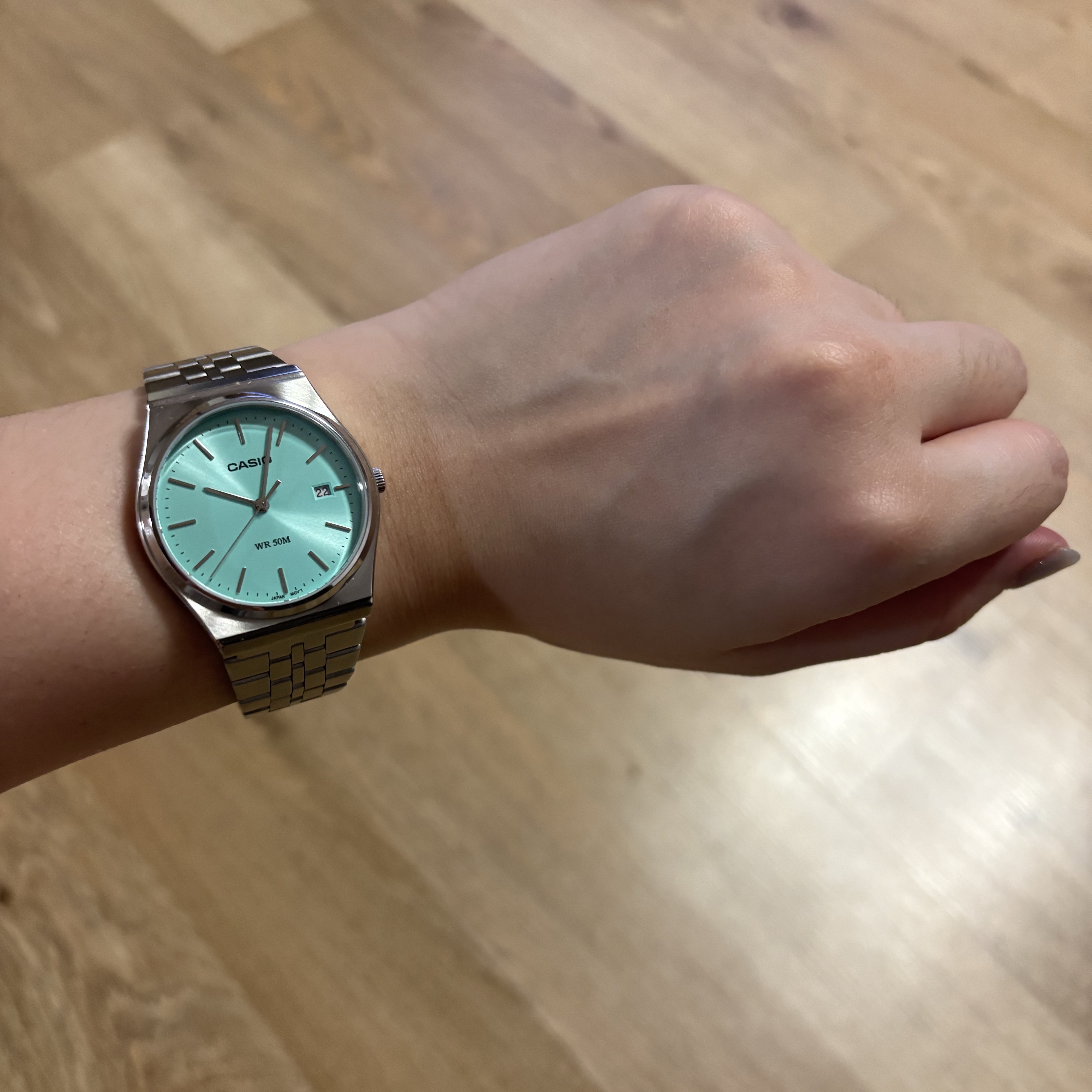 Casio MTP-B145D-2A1V 착용 스타일