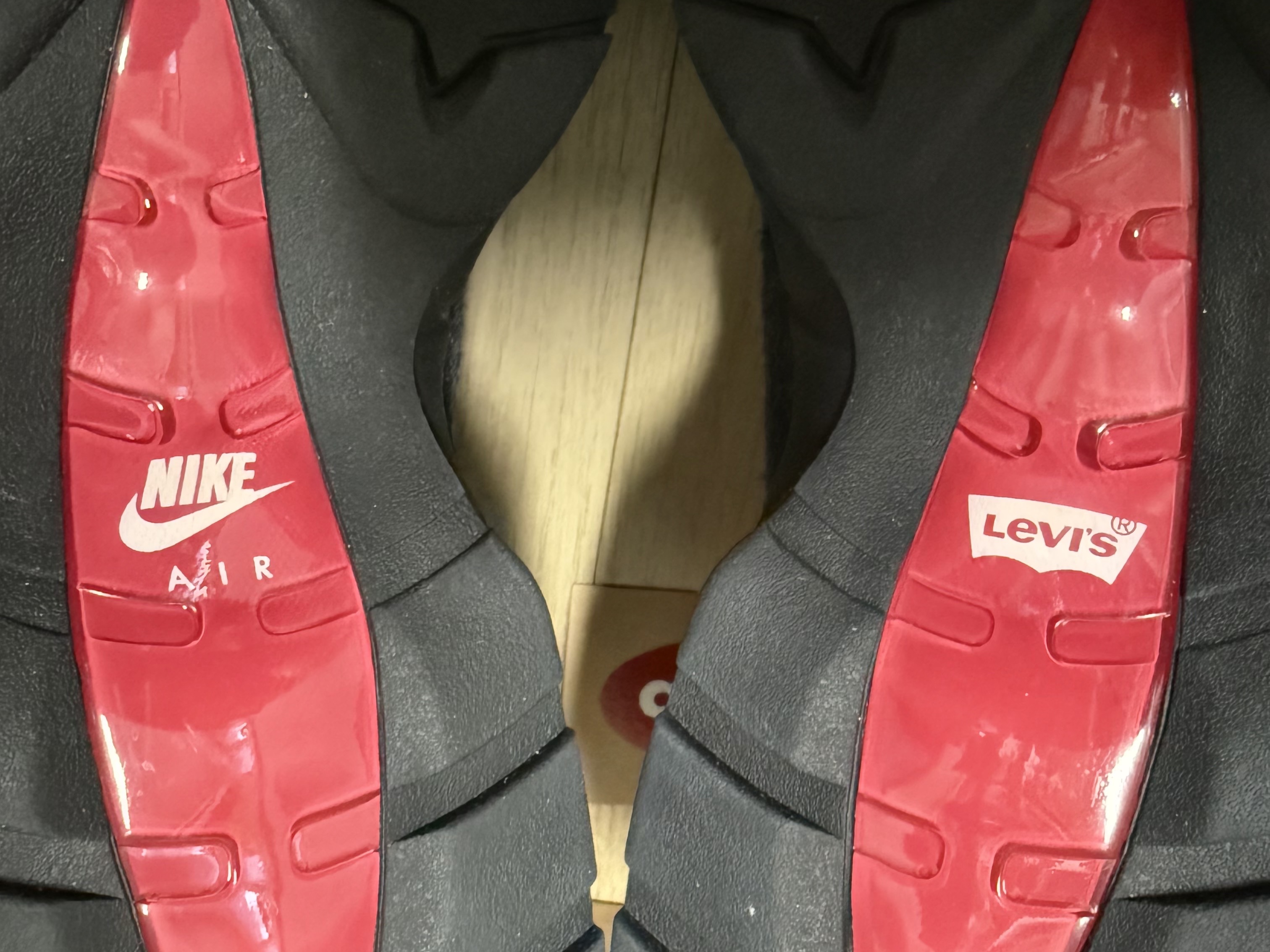 Nike x Levi's Air Max 95 Black 착용 스타일 - 1