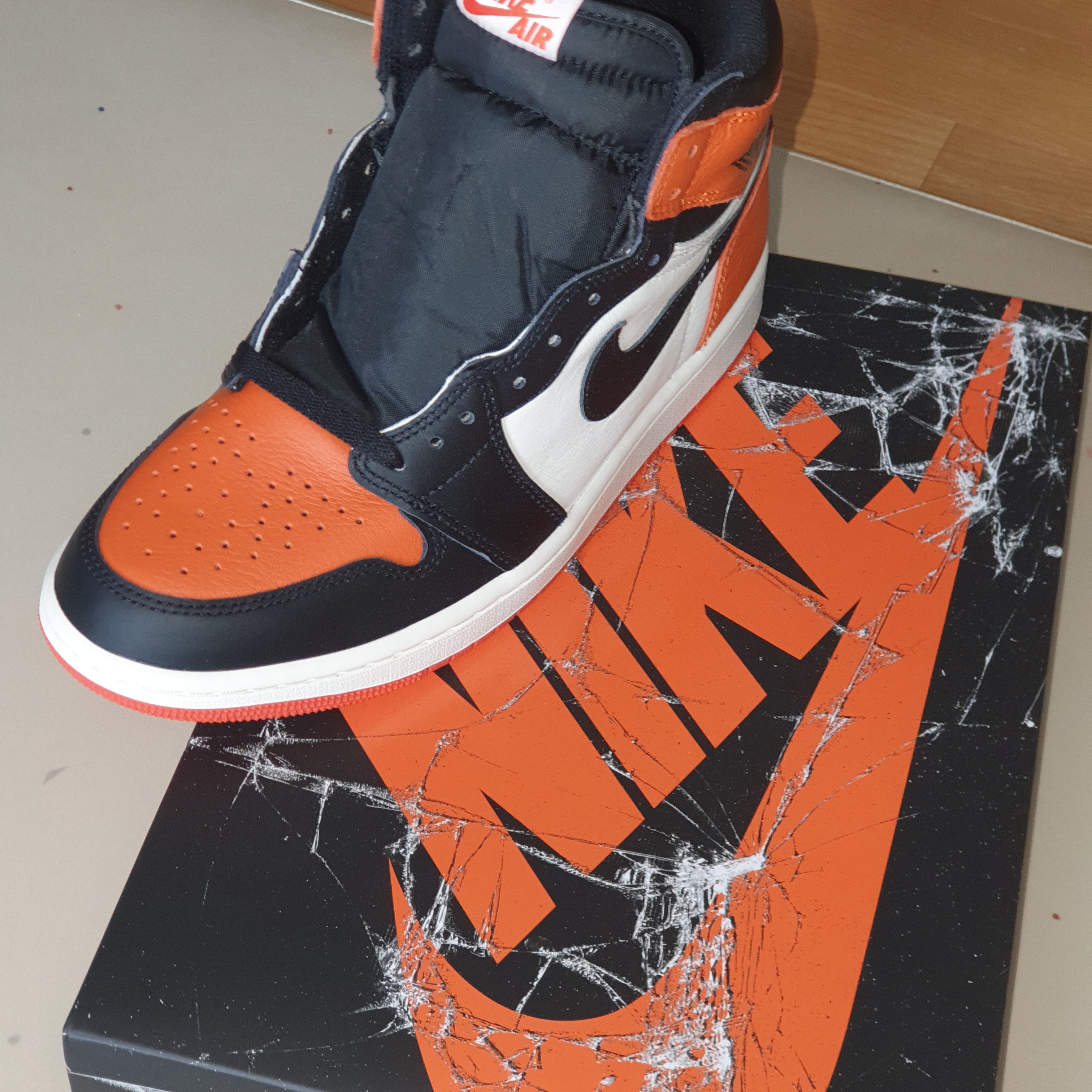 Jordan 1 Retro High OG Shattered Backboard 착용 스타일 - 4