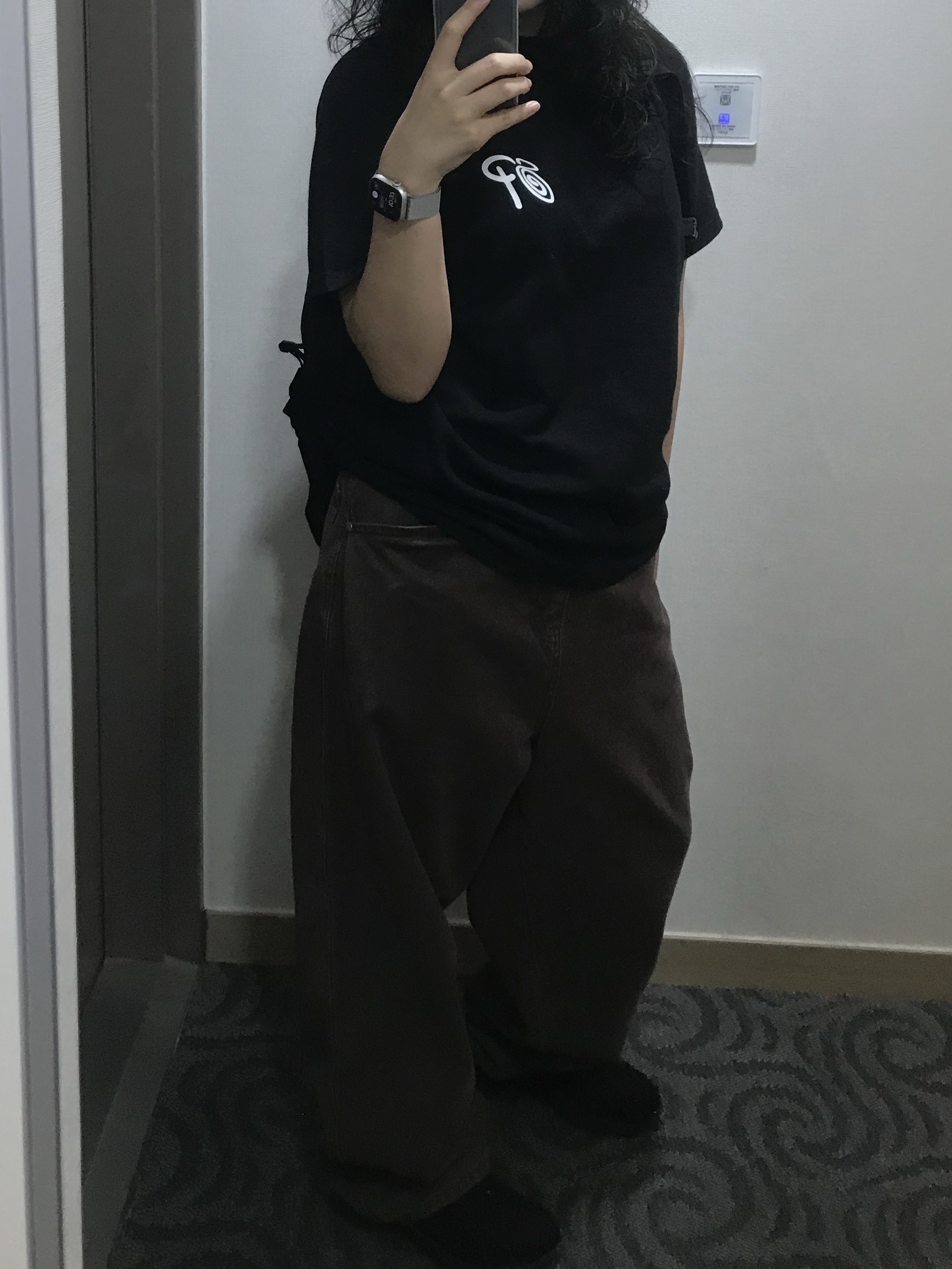 Suade Contour Pocket Denim Brown, Stussy x Patta Sound Connection T-Shirt Black 착용 스타일 - 1