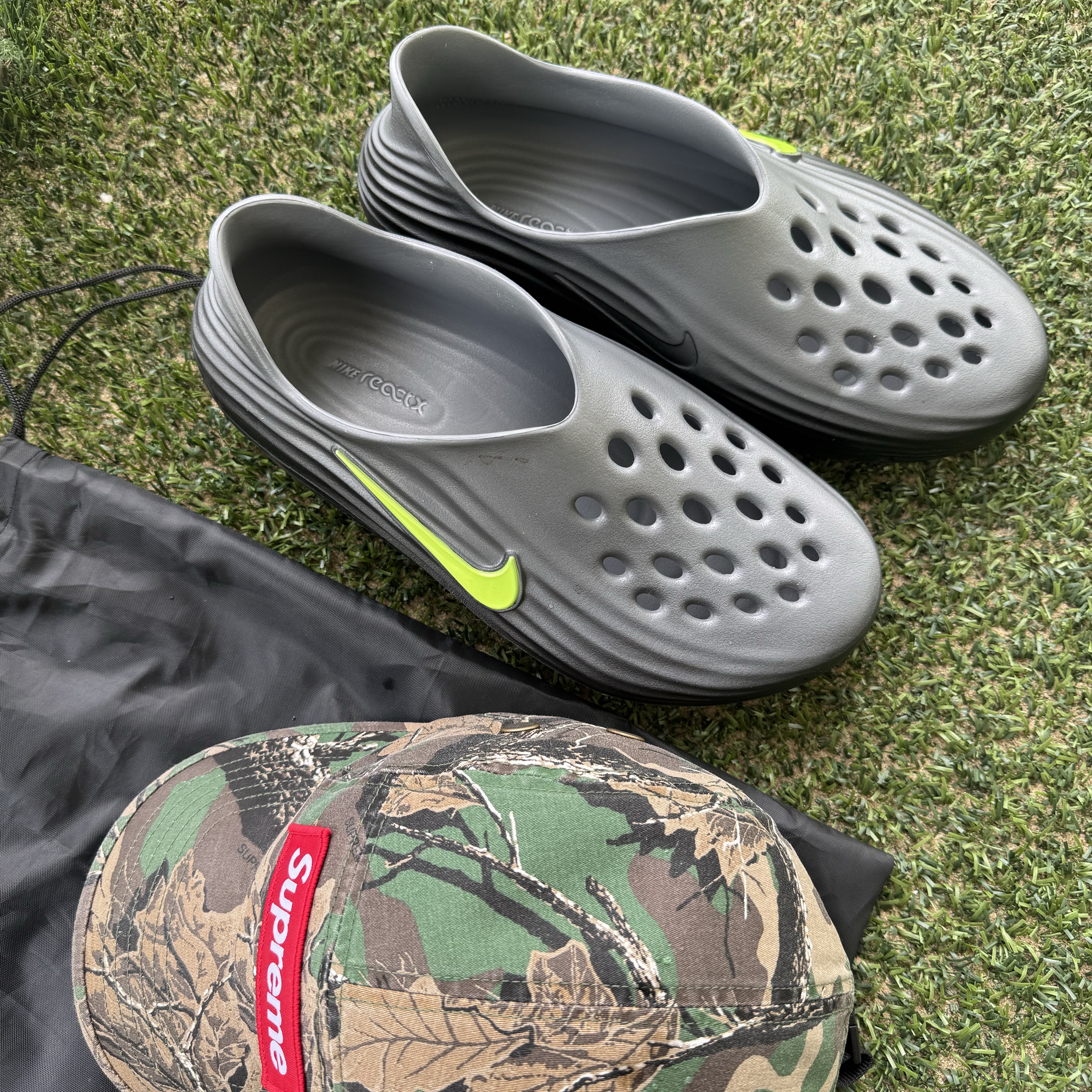 Nike ReactX Rejuven8 Black Cool Grey 착용 스타일