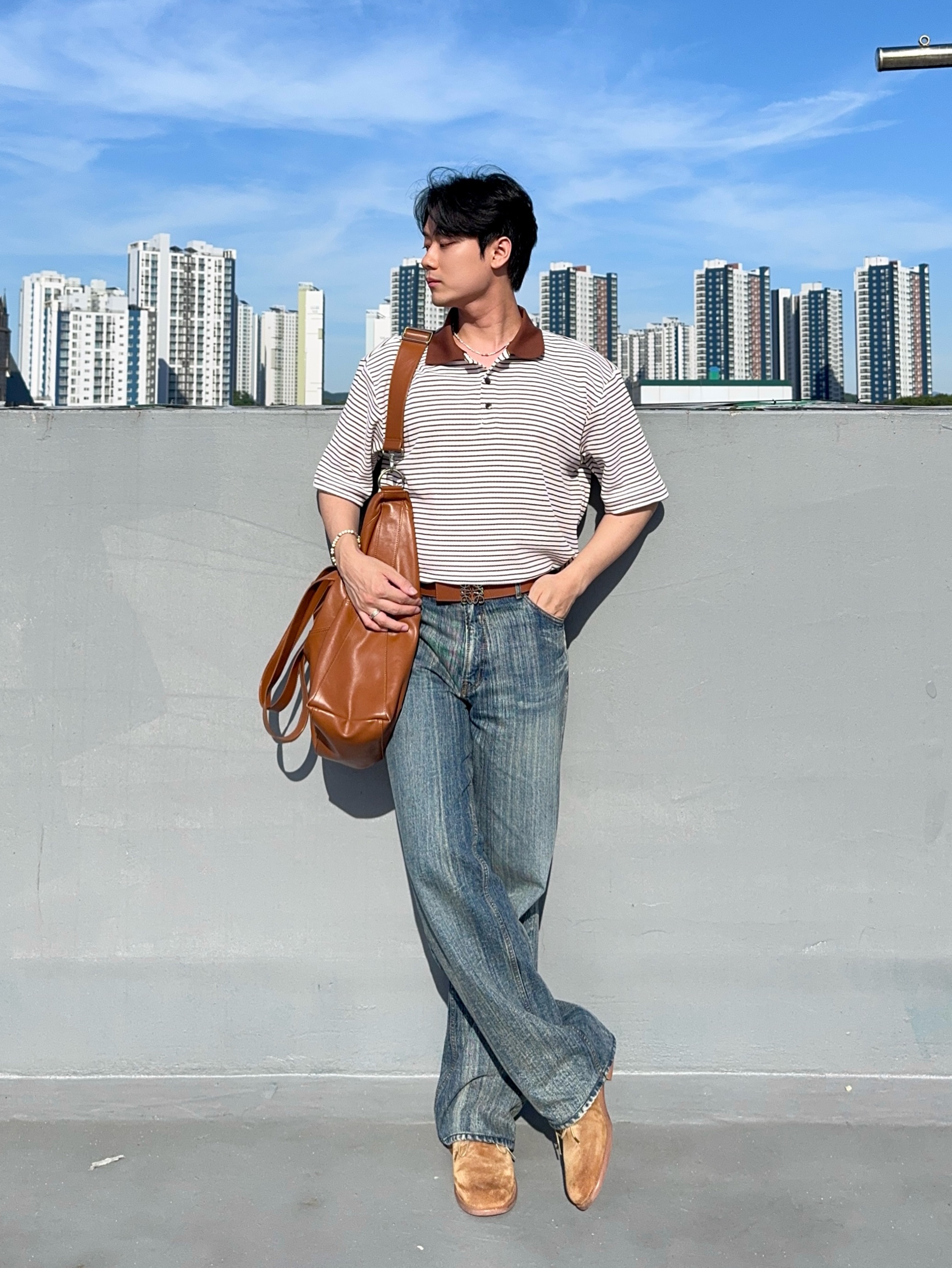 Loewe Anagram Reversible Belt Brown 착용 스타일 - 6