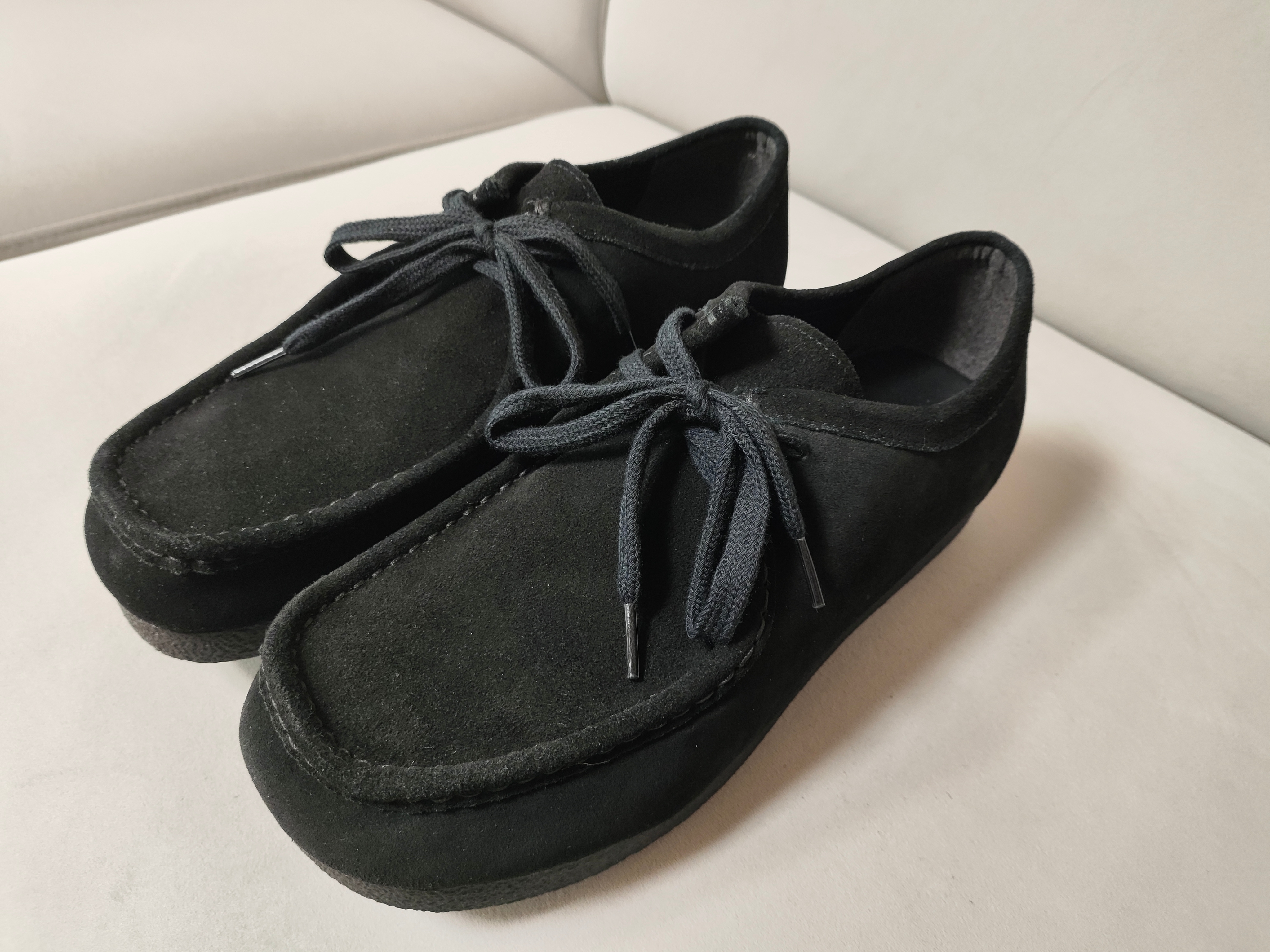 GU Real Leather Moccasin Shoes Black 착용 스타일