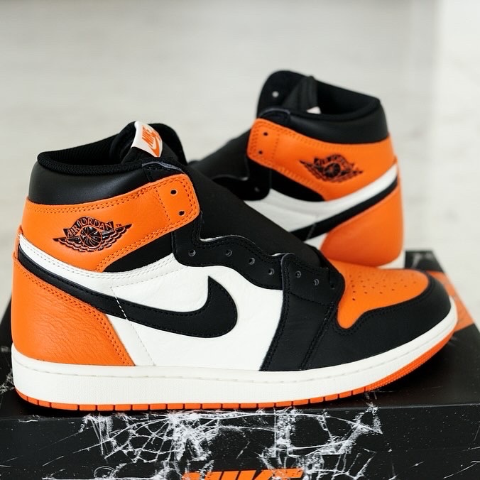 Jordan 1 Retro High OG Shattered Backboard 착용 스타일 - 4