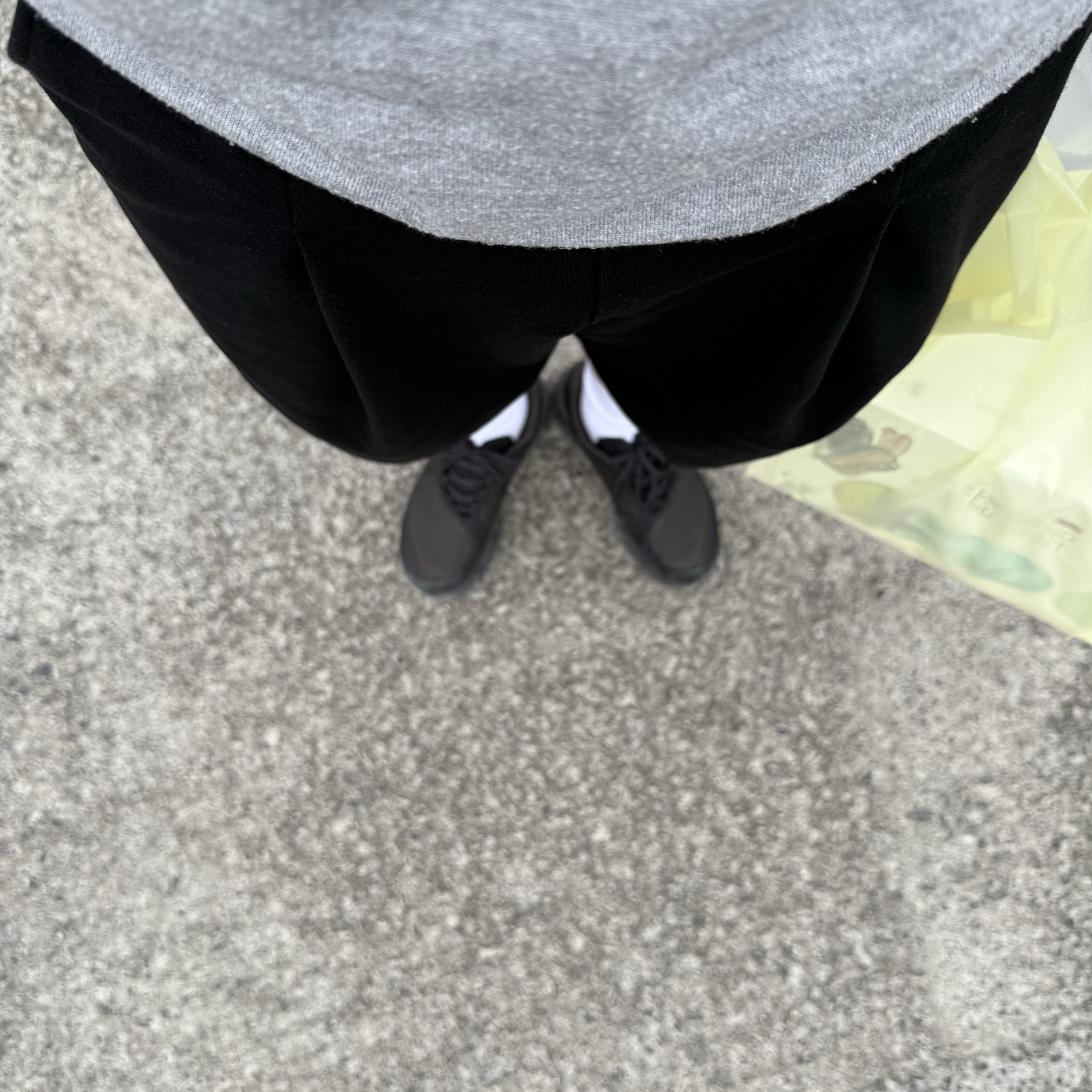 On Running x Post Archive Faction (Paf) Cloudmonster 2 Thorn Brown 착용 스타일