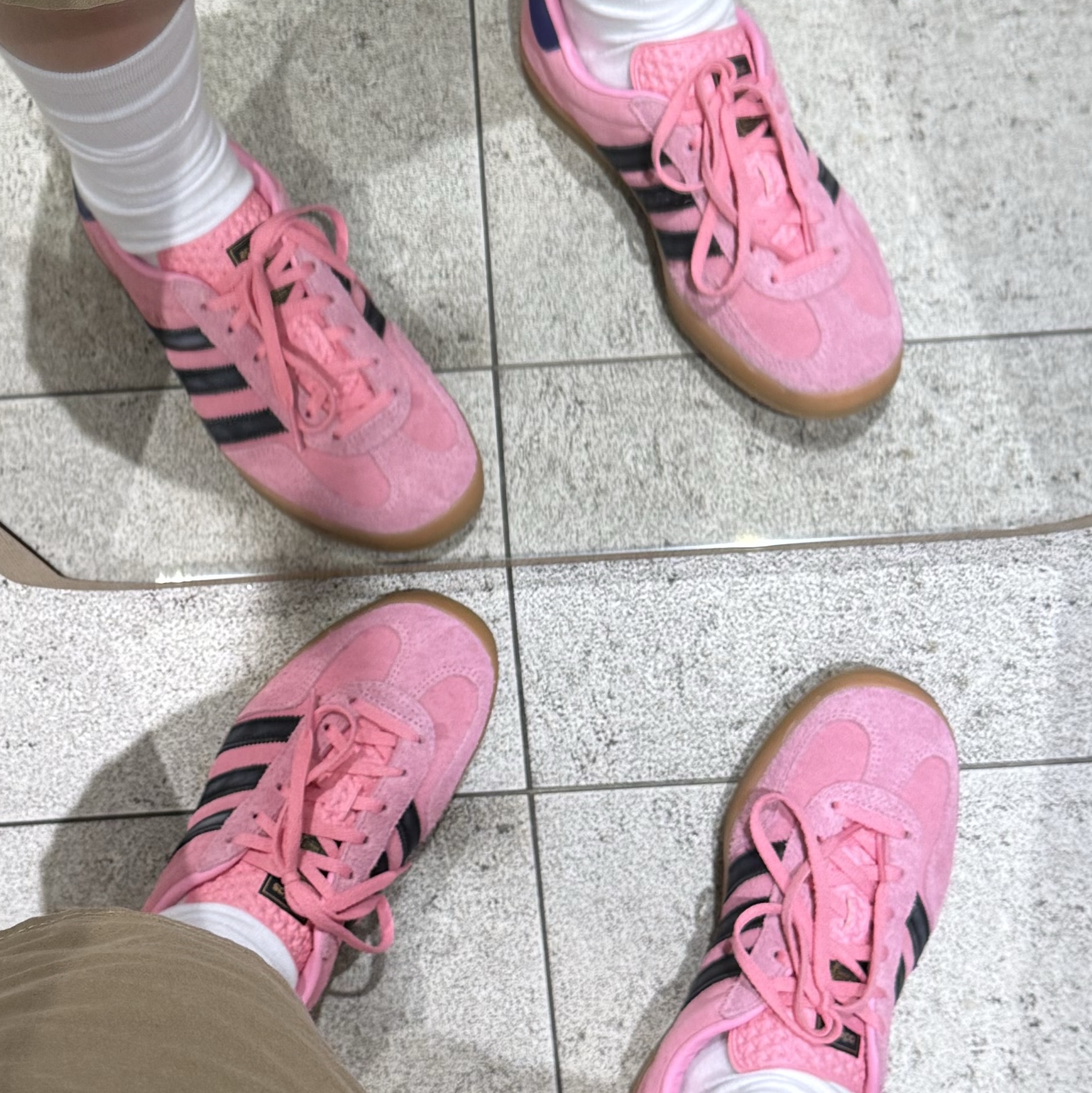 (W) Adidas Gazelle Indoor Bliss Pink 착용 스타일