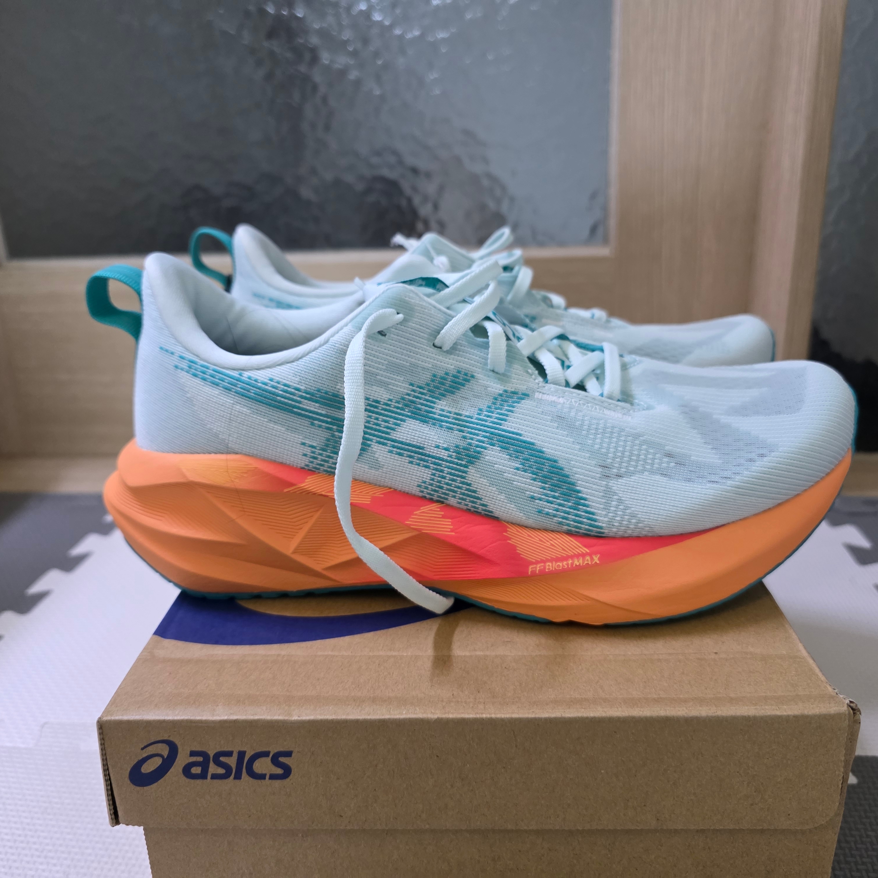 Asics Novablast 5 Soothing Sea Wave Teal 착용 스타일