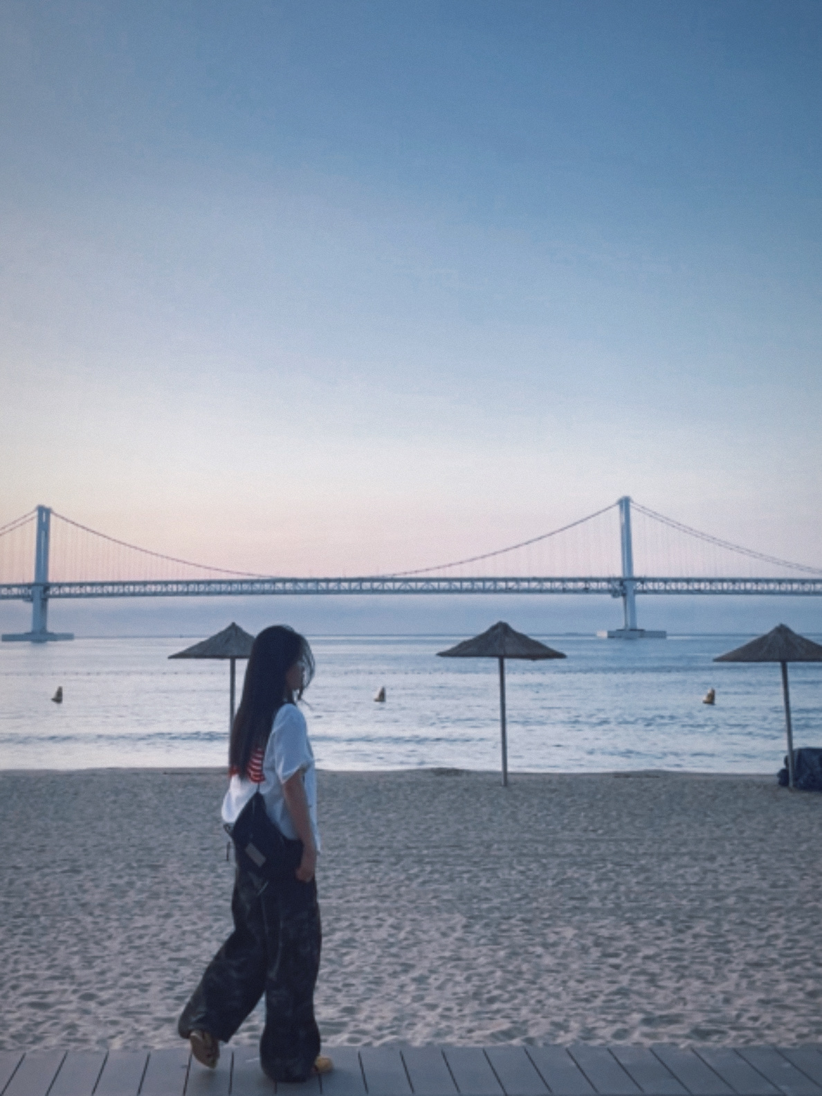 Onitsuka Tiger Mexico 66 Yellow Black 착용 스타일 - 3