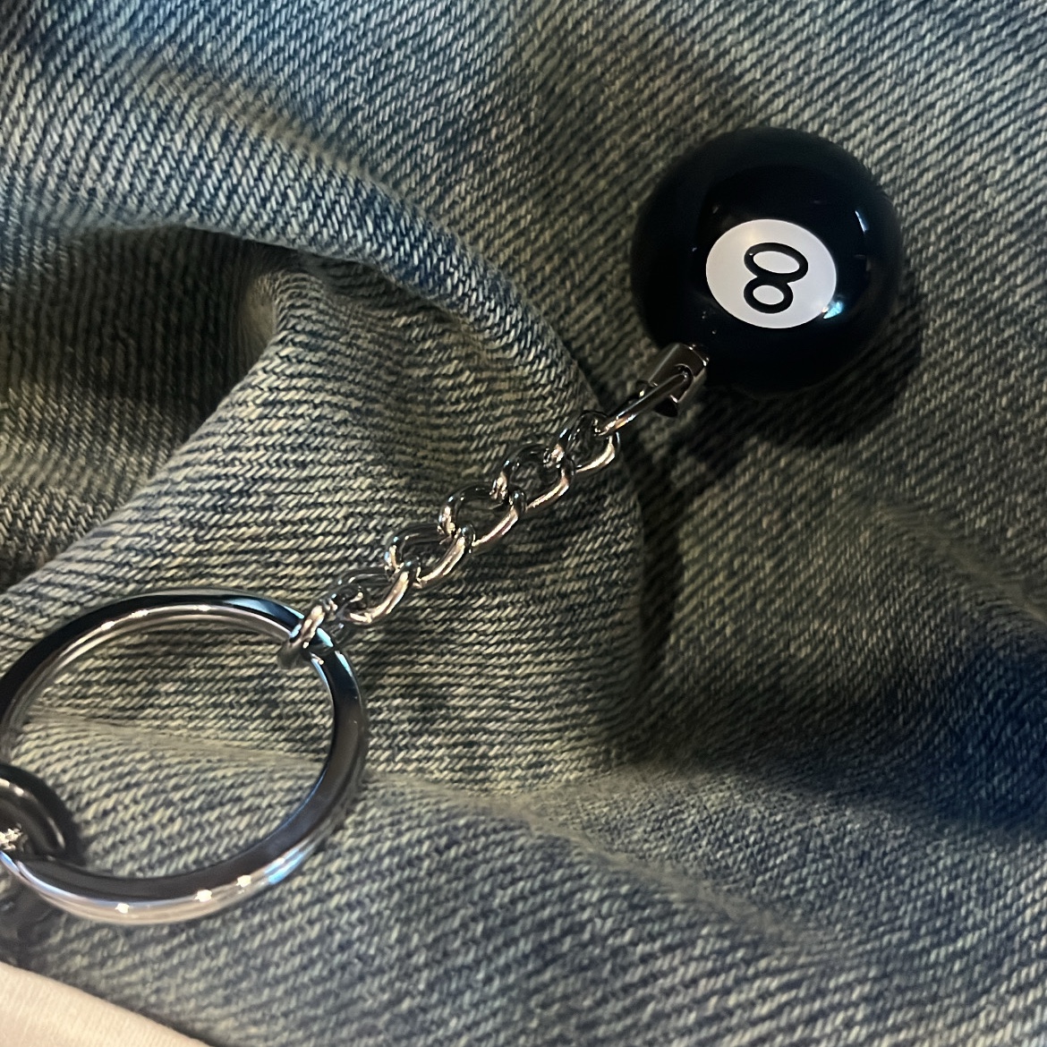 Nike x Peaceminusone Air Force 1 Low Para-Noise 2.0, Stussy 8 Ball Keychain Black 착용 스타일 - 4