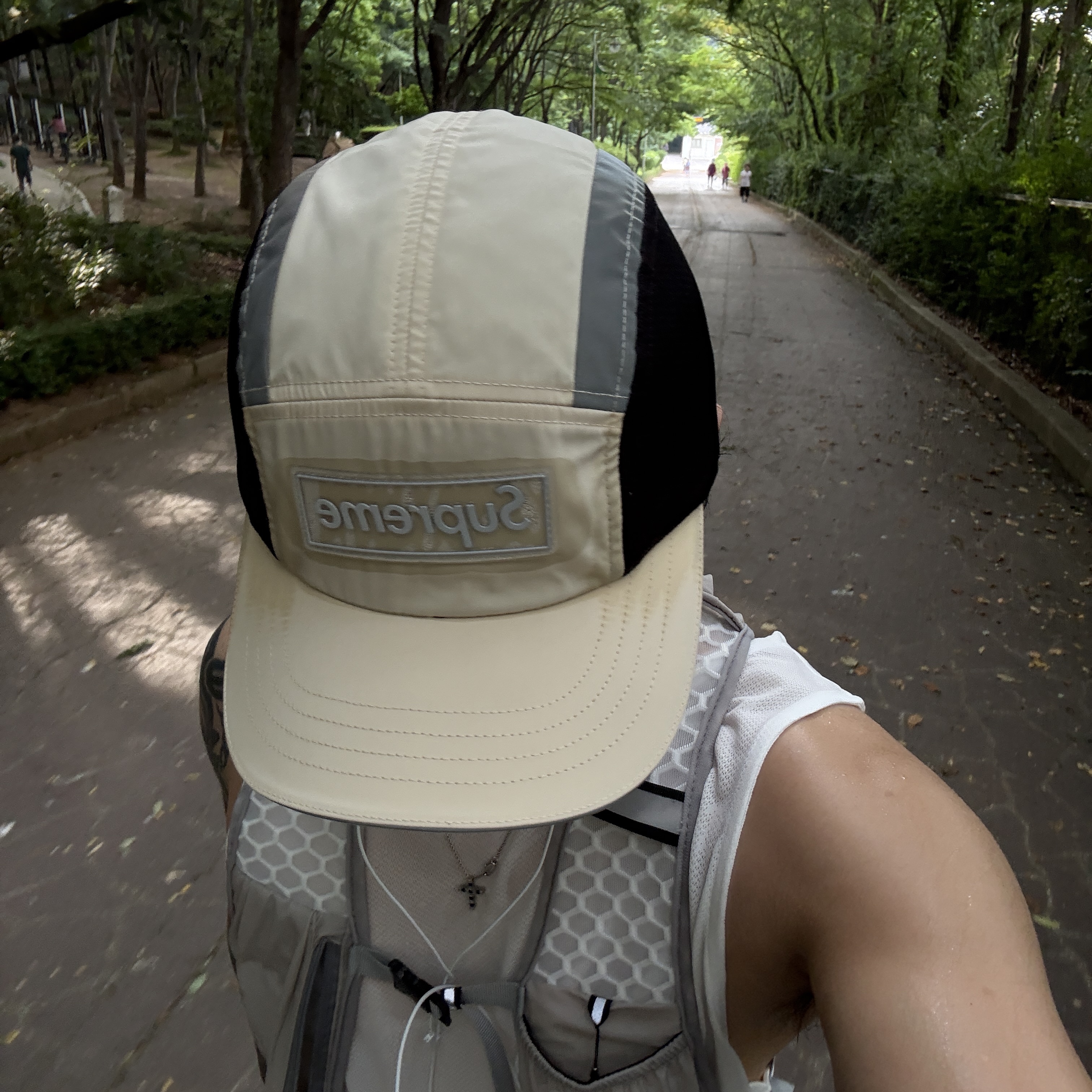 Supreme Side Mesh Camp Cap Cream - 25SS 착용 스타일