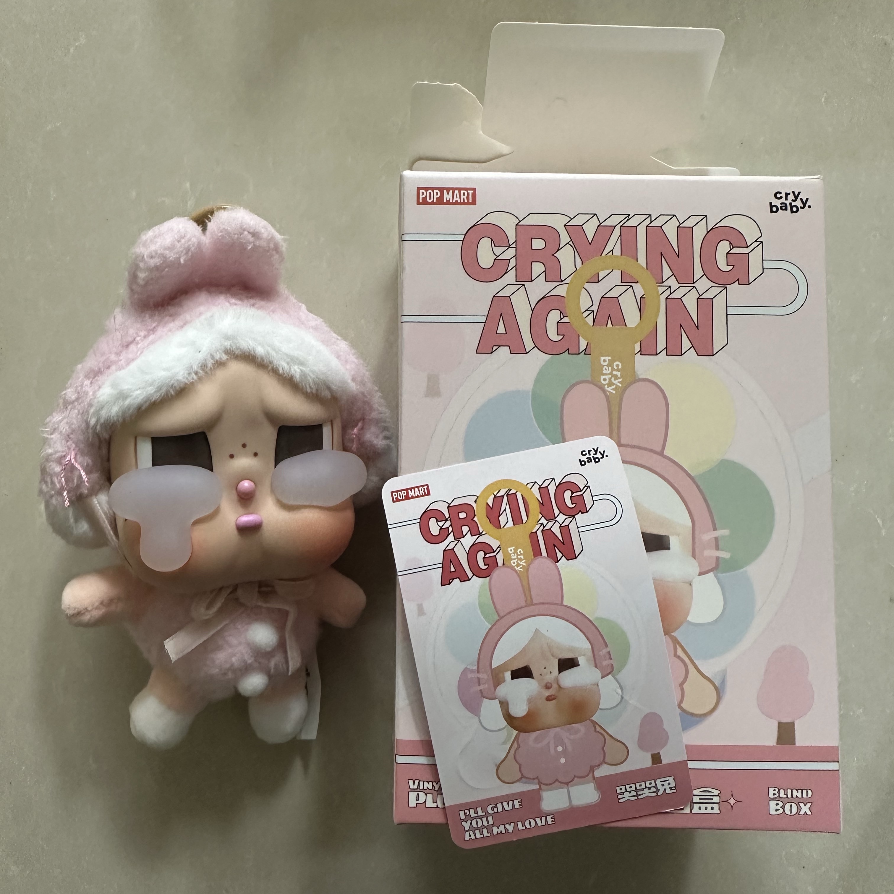 Pop Mart Crybaby Crying Again Series Plush Keyring Sealed Case (1 Blind Box) 착용 스타일