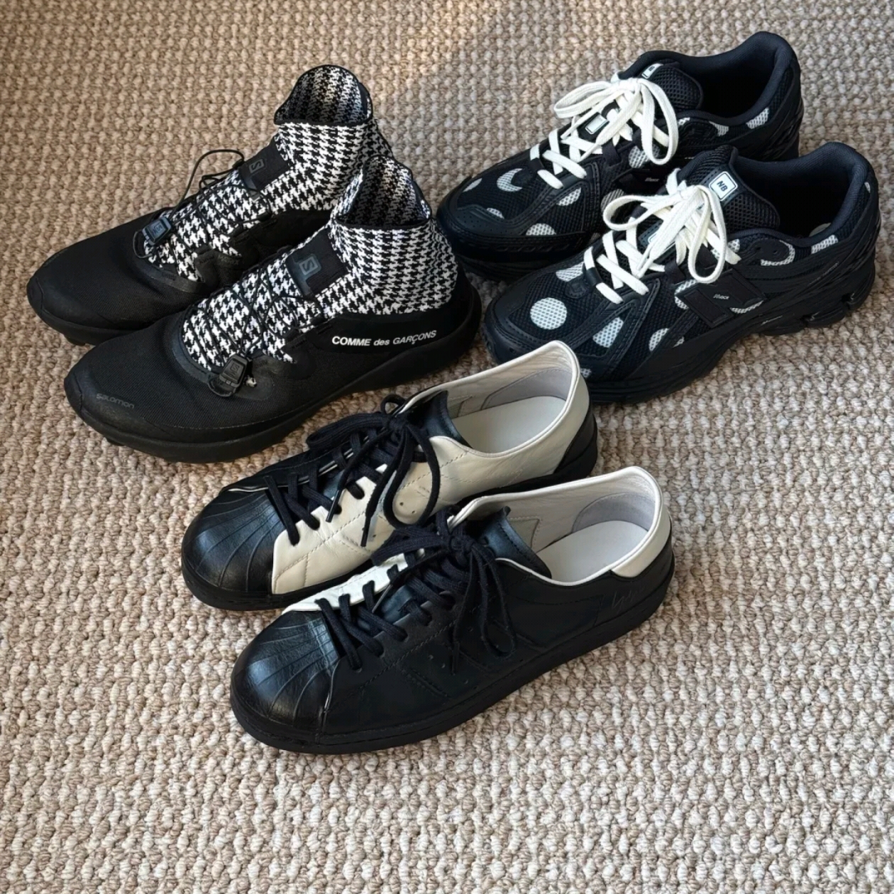 New Balance 1906R Polka Dot Black 착용 스타일 - 2