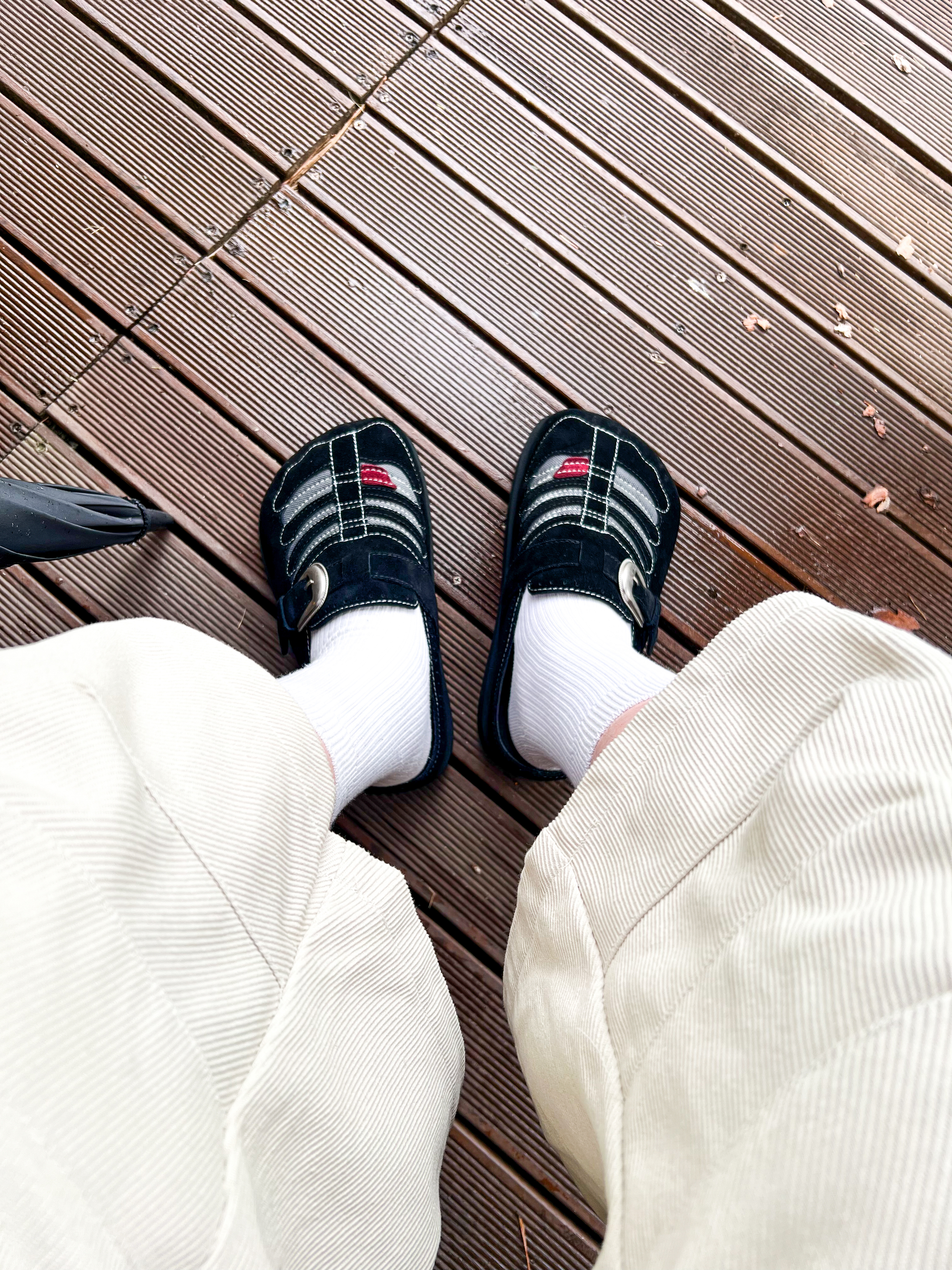 Kamien Titan Bermuda Pants Light Beige, Nonnod Puckering News T-shirt Vintage black 착용 스타일 - 2