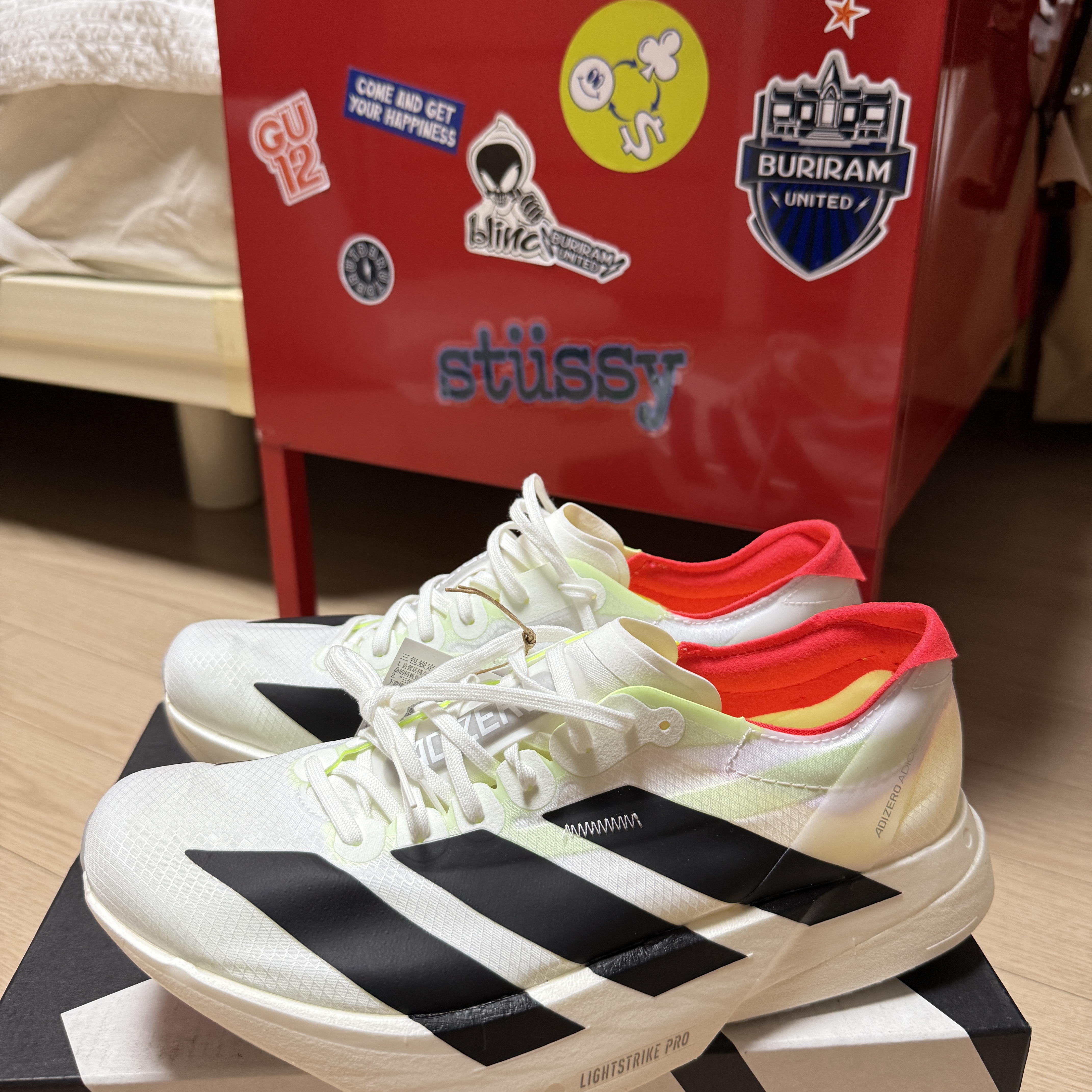 Adidas Adizero Adios Pro 4 Cloud White Core Black 착용 스타일 - 4
