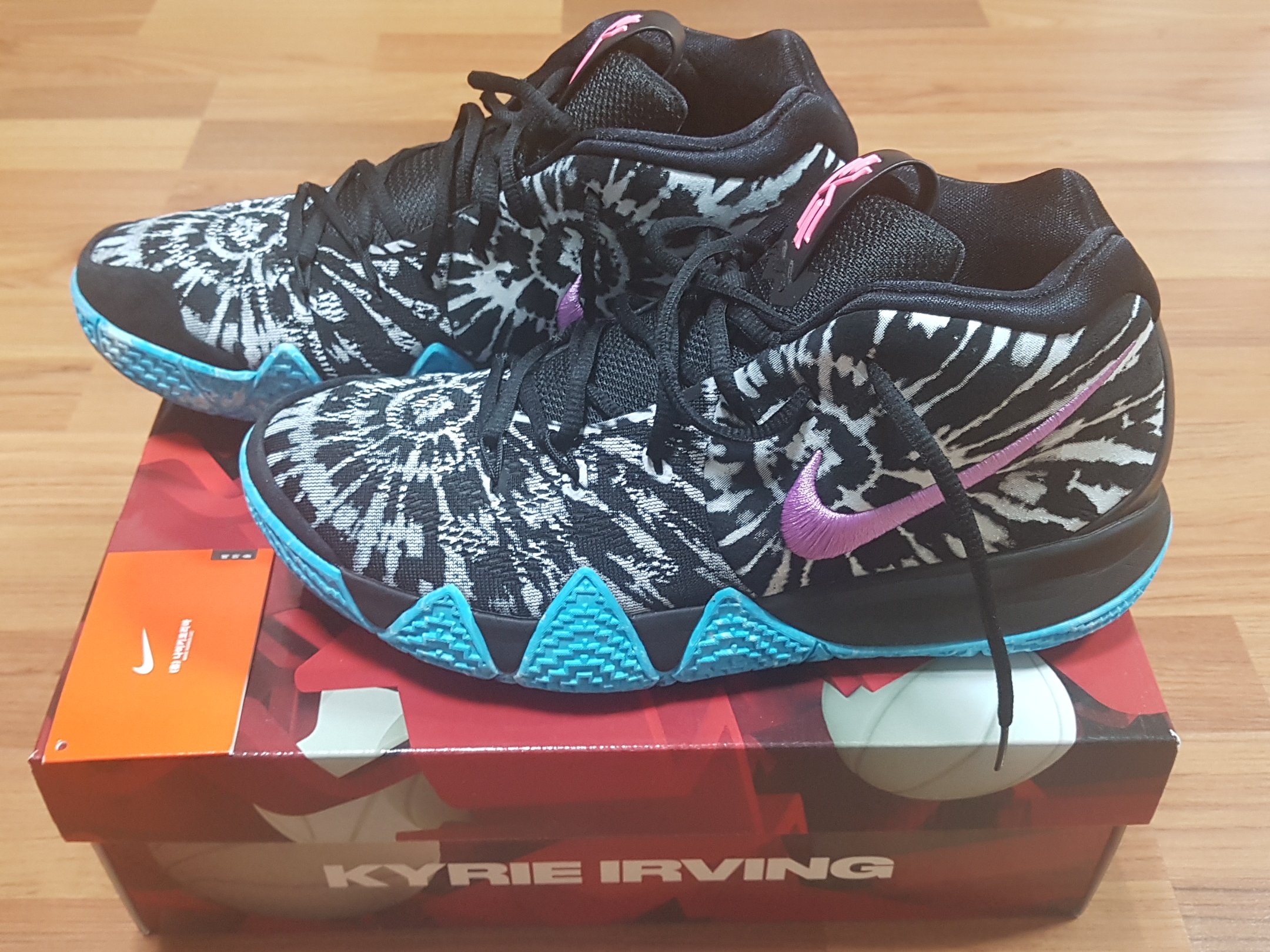 Nike Kyrie 4 EP All-Star 2018 착용 스타일