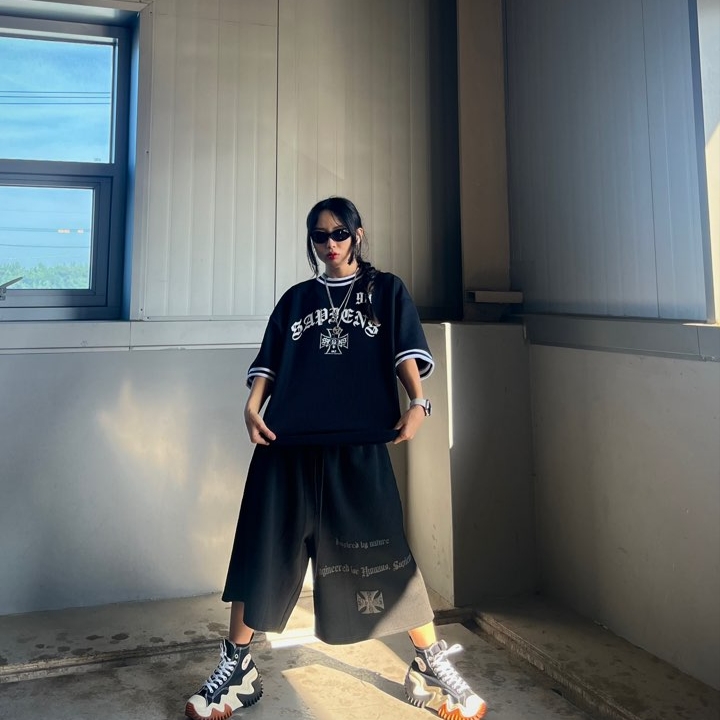 Sapiens Ninety Ringer Over Fit Short Sleeves Black, [KREAM 단독] Sapiens Engineered Waffle Over Fit Shorts Black 착용 스타일 - 3