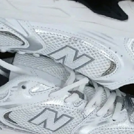 New Balance 530 White 착용 스타일