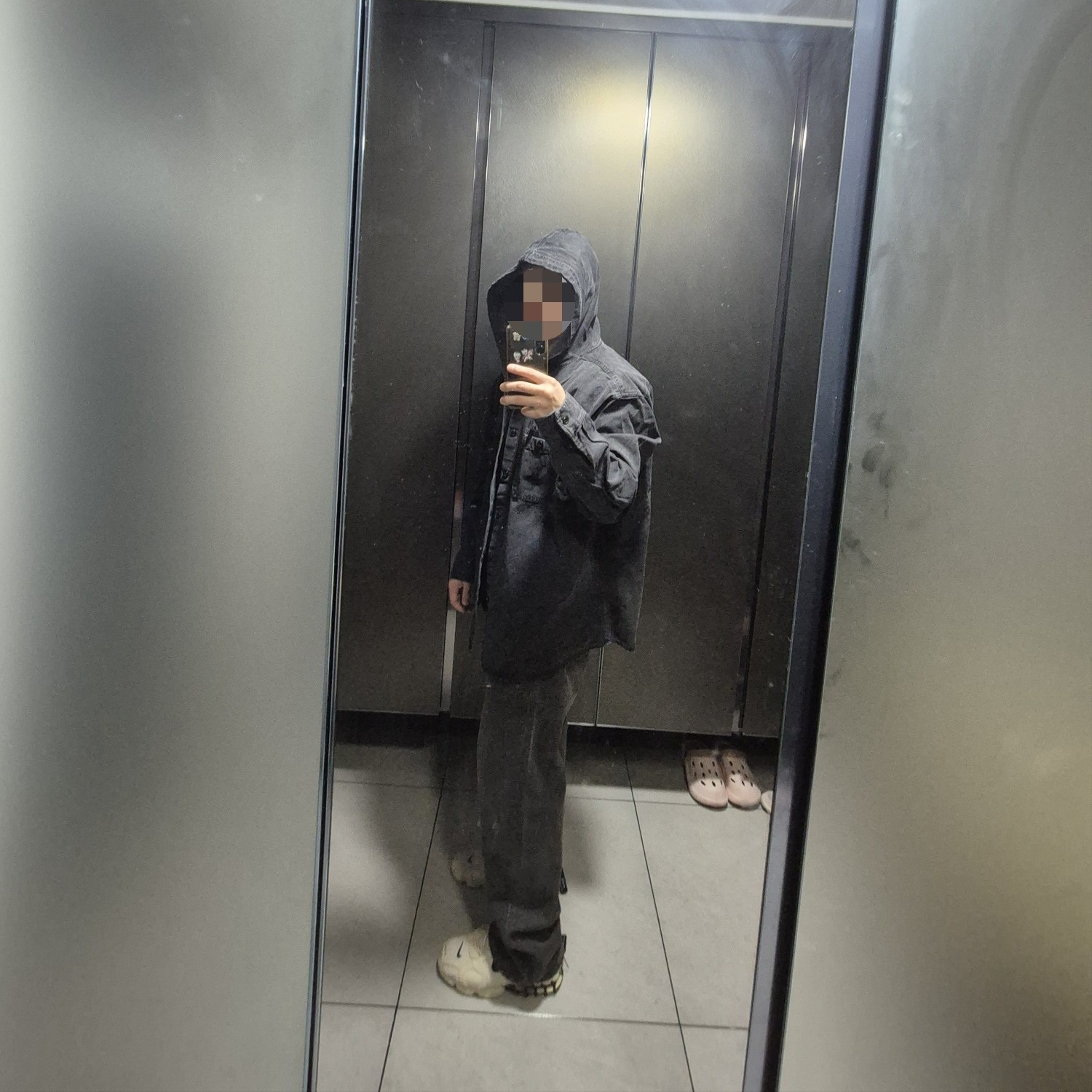 Supreme Hooded Denim Shirt Black - 25SS, Nike x Stussy Air Zoom Spiridon Cage 2 Fossil 착용 스타일 - 6