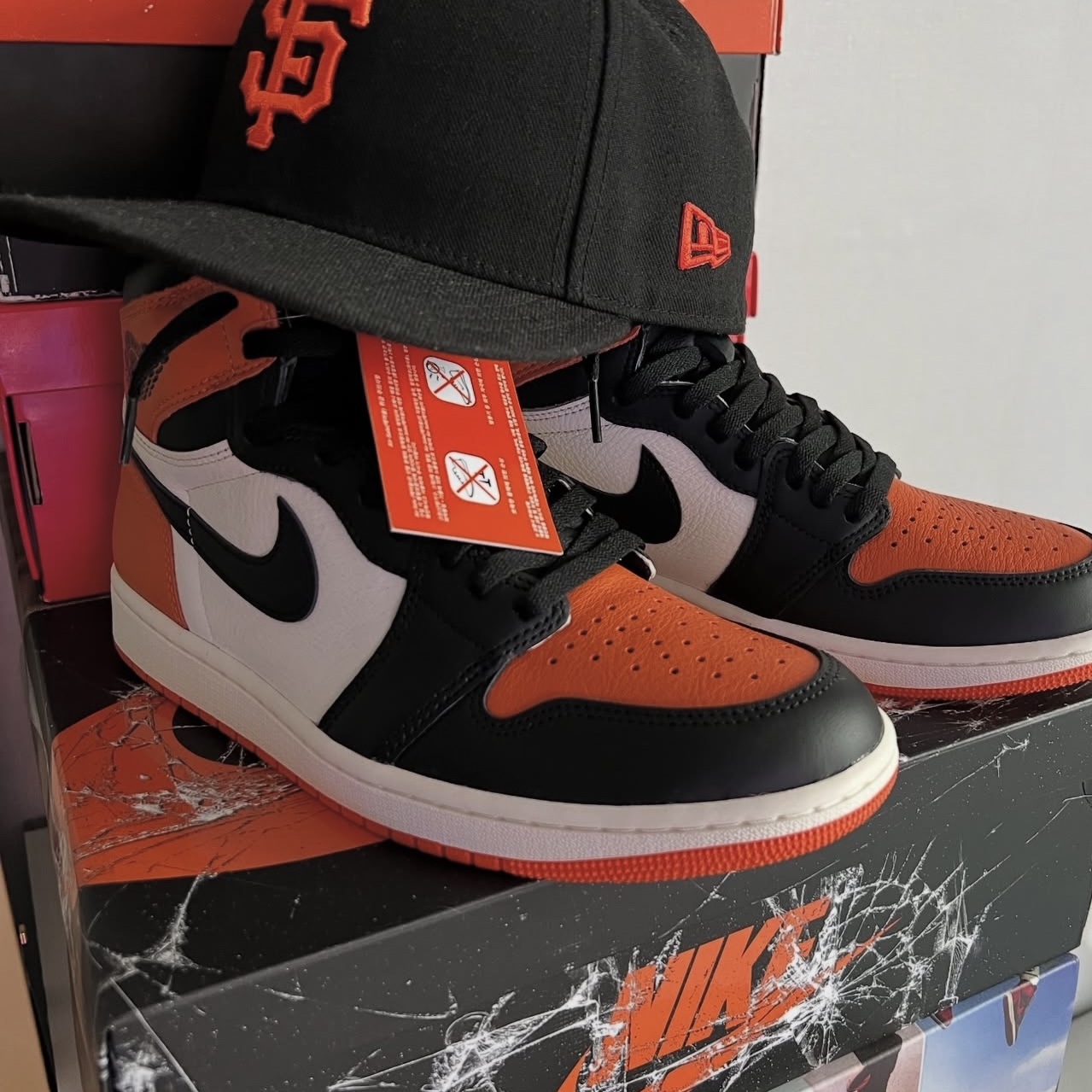 Jordan 1 Retro High OG Shattered Backboard 착용 스타일 - 5