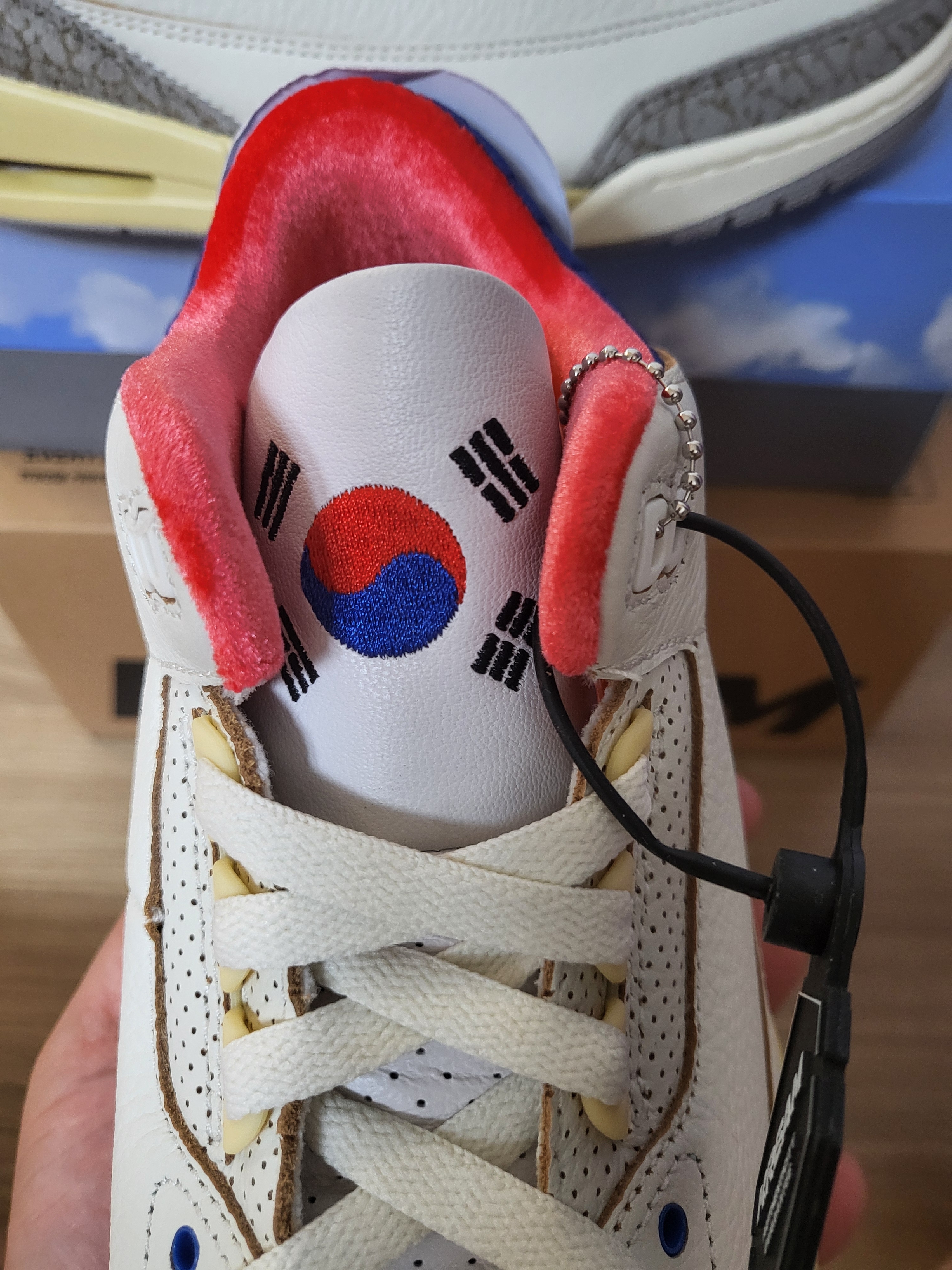 Jordan 3 Retro Seoul 2.0 착용 스타일 - 3