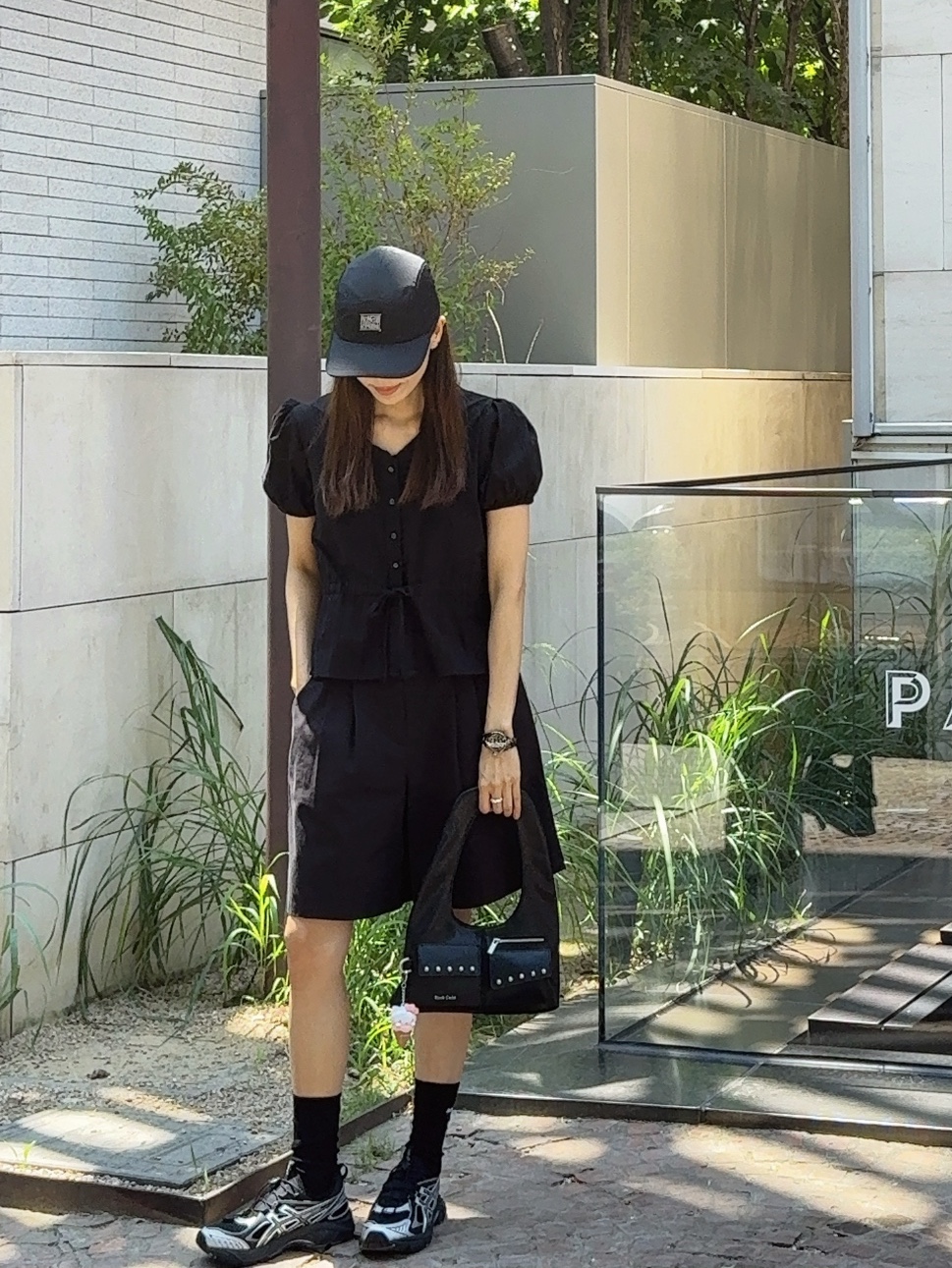 Supreme x Marithe Francois Girbaud Sport Camp Cap Black - 25SS, Chanel J12 Watch 33mm Quartz Black 착용 스타일 - 1