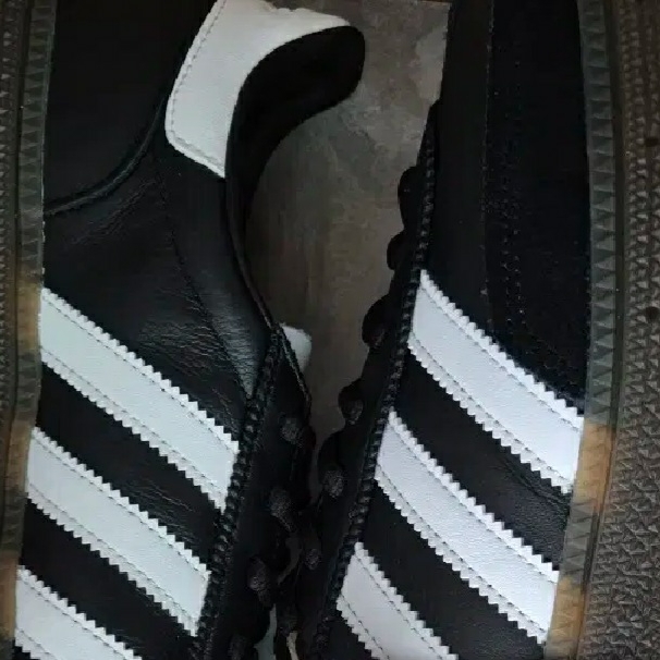 Adidas Spezial Handball Core Black 착용 스타일