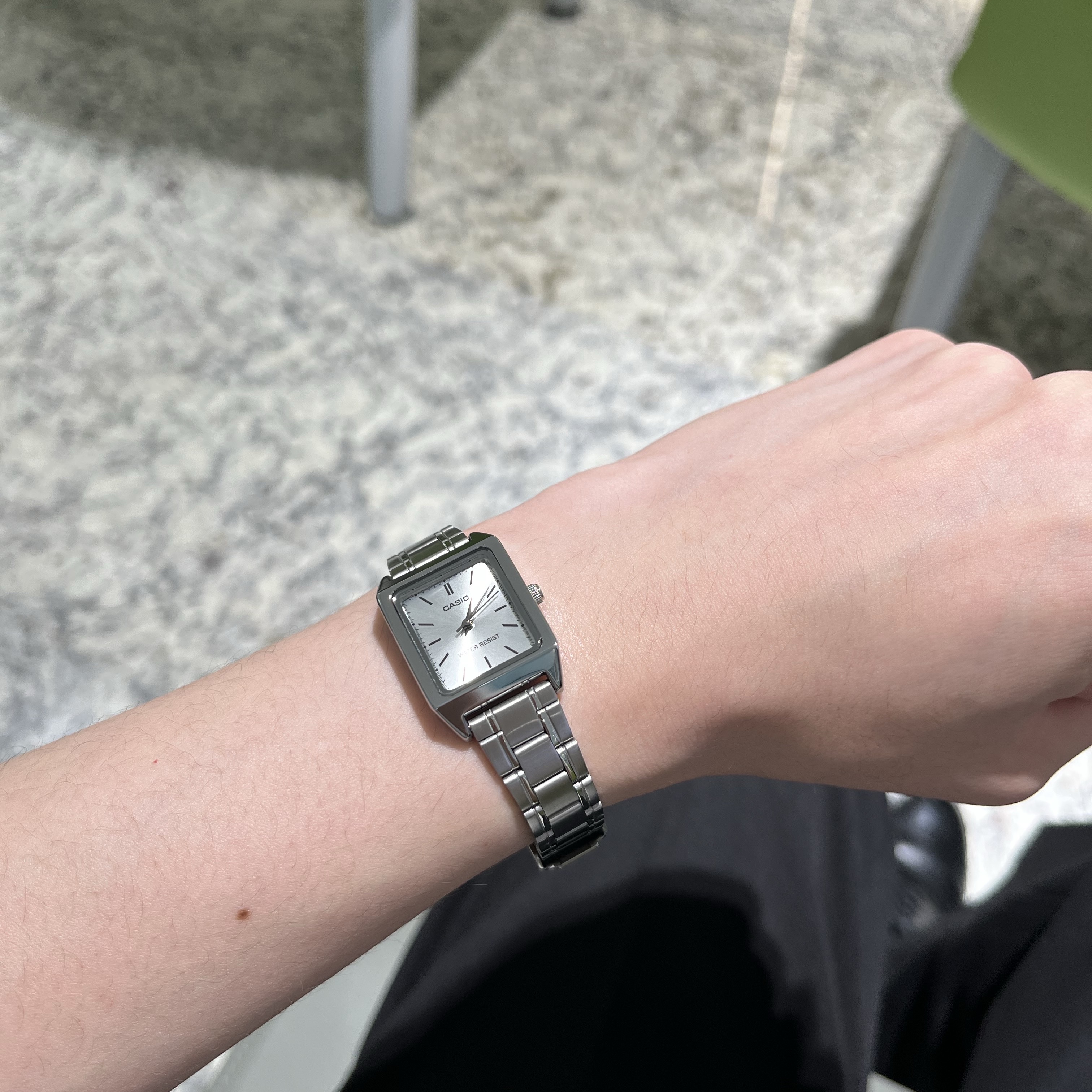Casio LTP-V007D-7E 착용 스타일 - 3