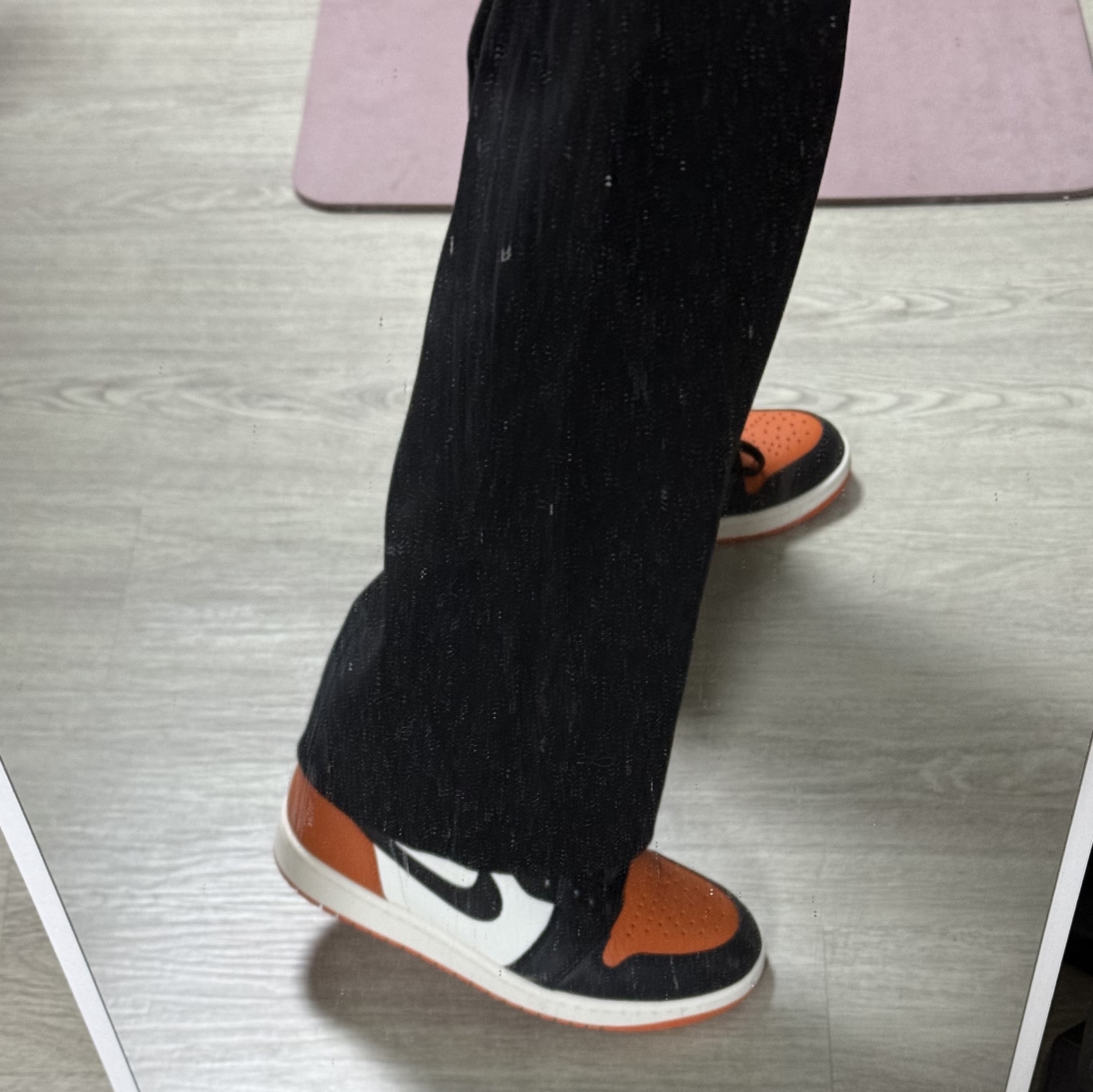 Jordan 1 Retro High OG Shattered Backboard 착용 스타일 - 1