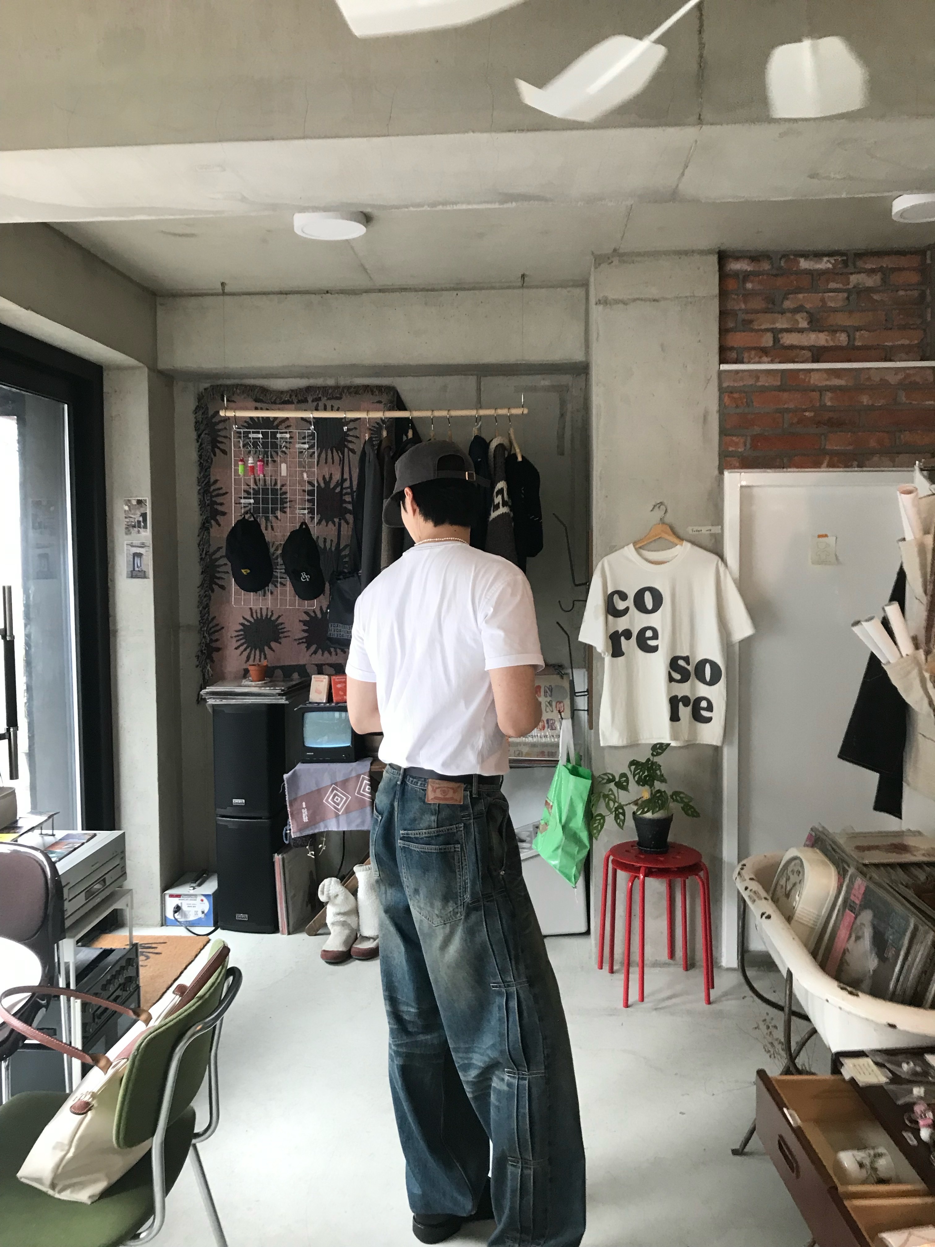 Millo Archive Original Cotton T-Shirts White 착용 스타일 - 1