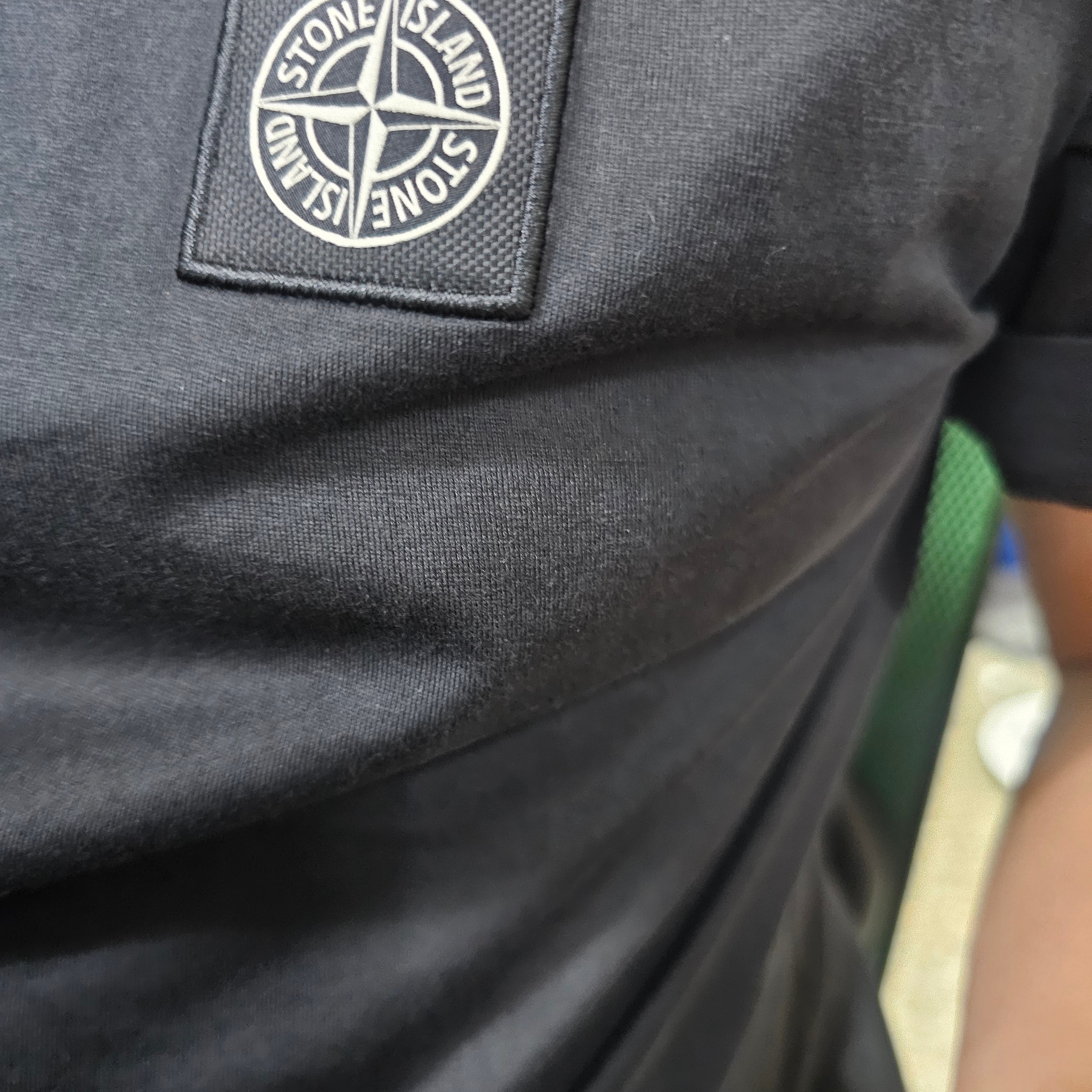 Stone Island 2100039 60/2 Cotton Jersey Slim Fit T-Shirt with Compass Logo Patch Black - 25SS 착용 스타일