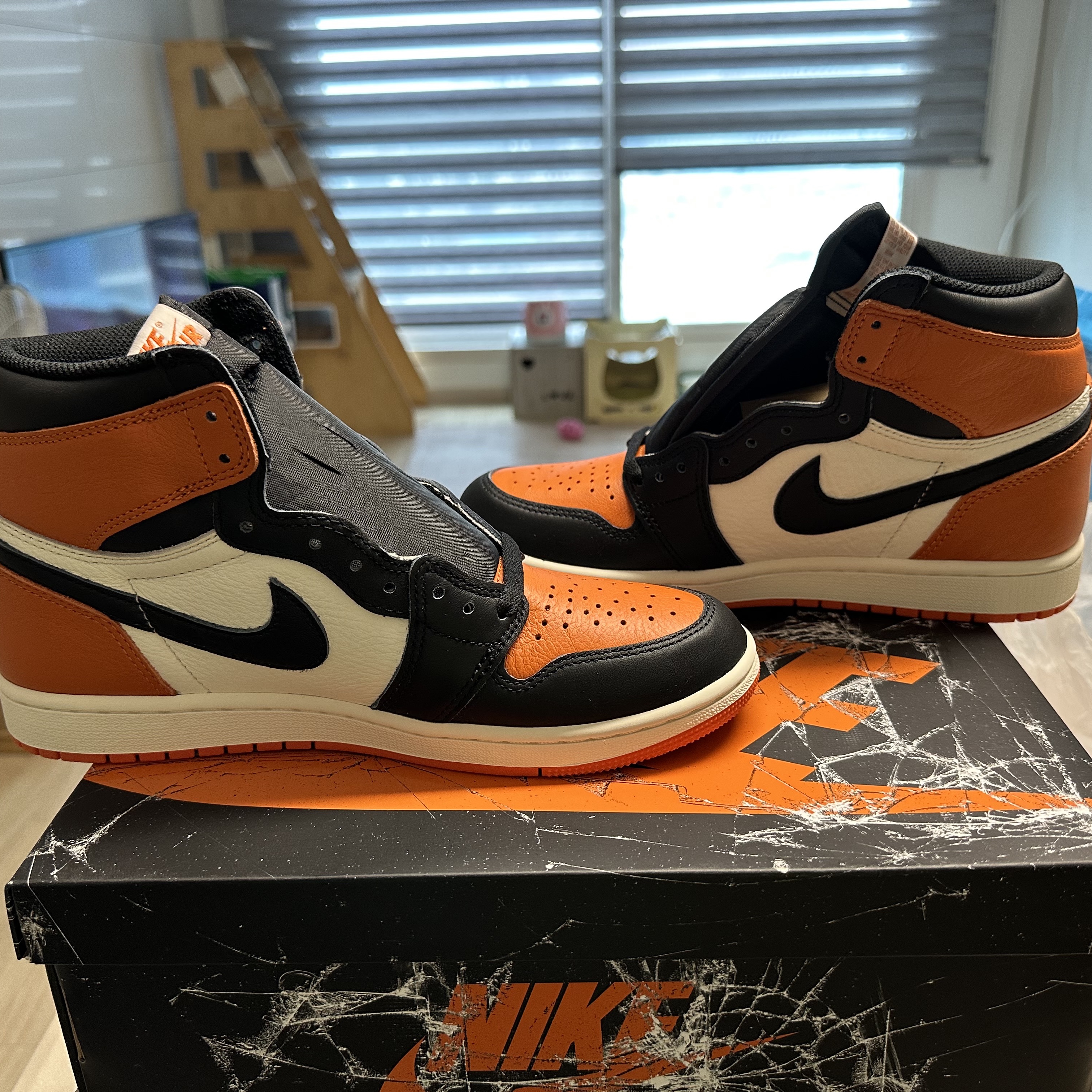 Jordan 1 Retro High OG Shattered Backboard 착용 스타일 - 6