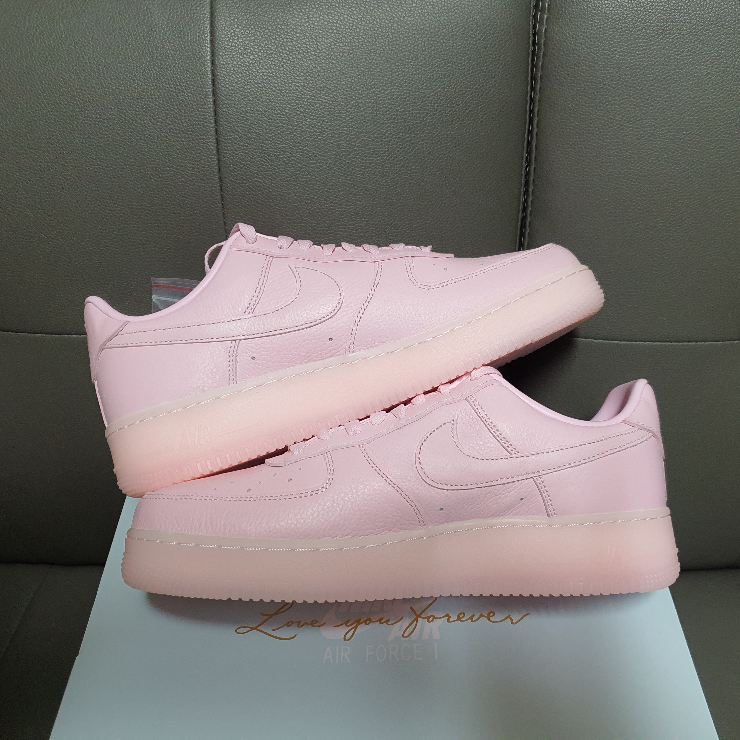 Nike x Drake Nocta Air Force 1 Low SP Certified Lover Boy Pink Foam 착용 스타일