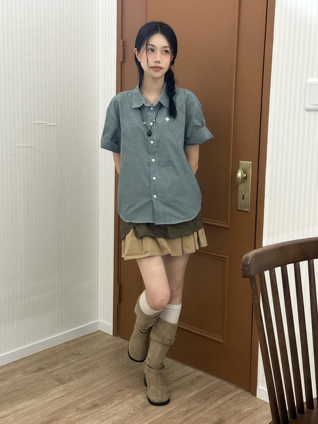 SLOW RECORD HOUSE Logo Check Short Sleeve Shirt Blue 착용 스타일 - 4