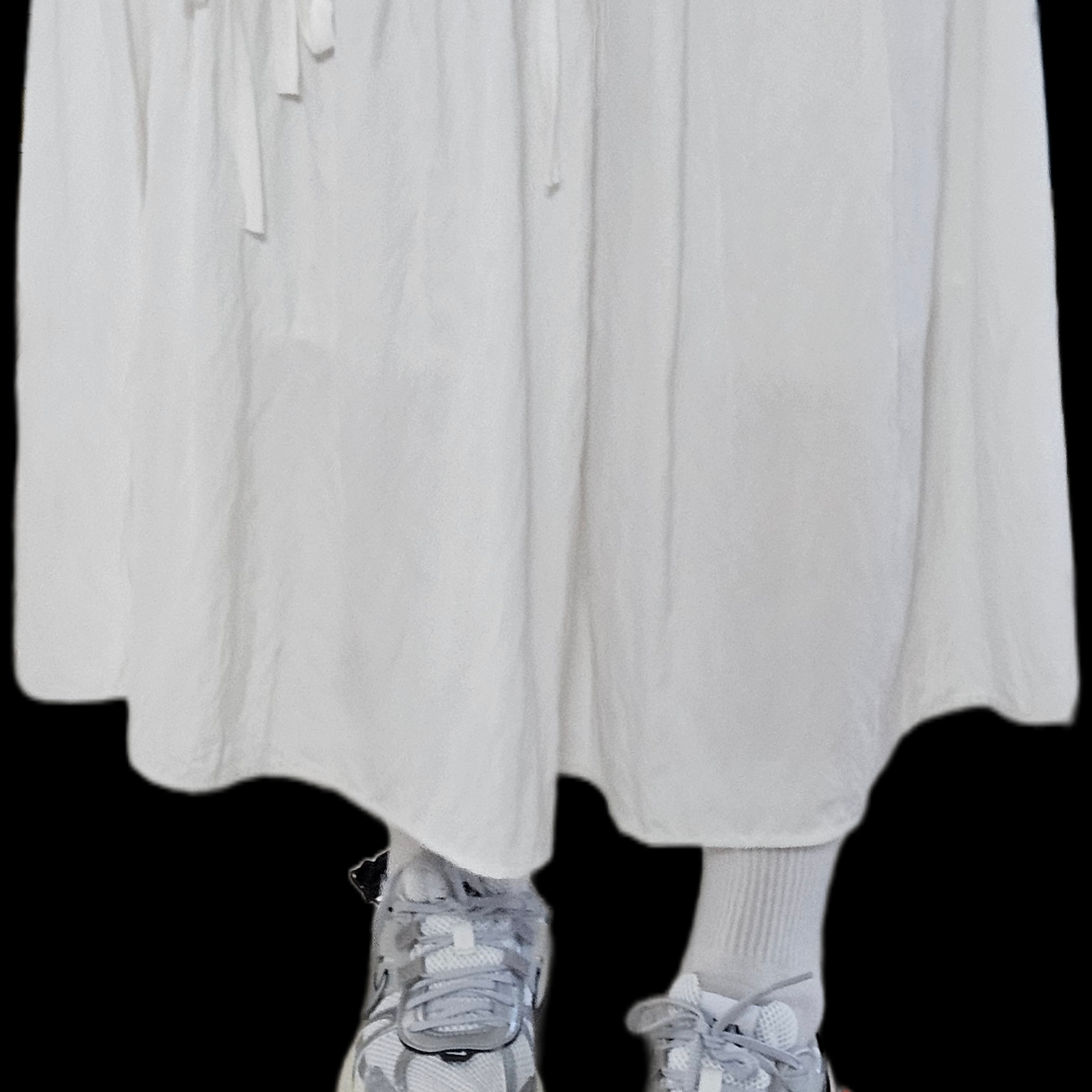Nike V2K Run Summit White Metallic Silver 착용 스타일 - 2
