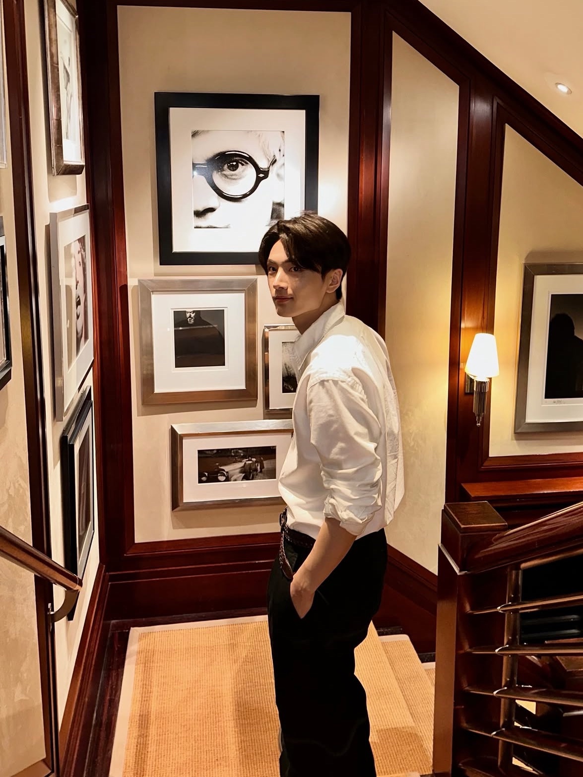 [30% 적립] Polo Ralph Lauren Classic Fit Garment Dyed Oxford Shirt White 착용 스타일 - 1
