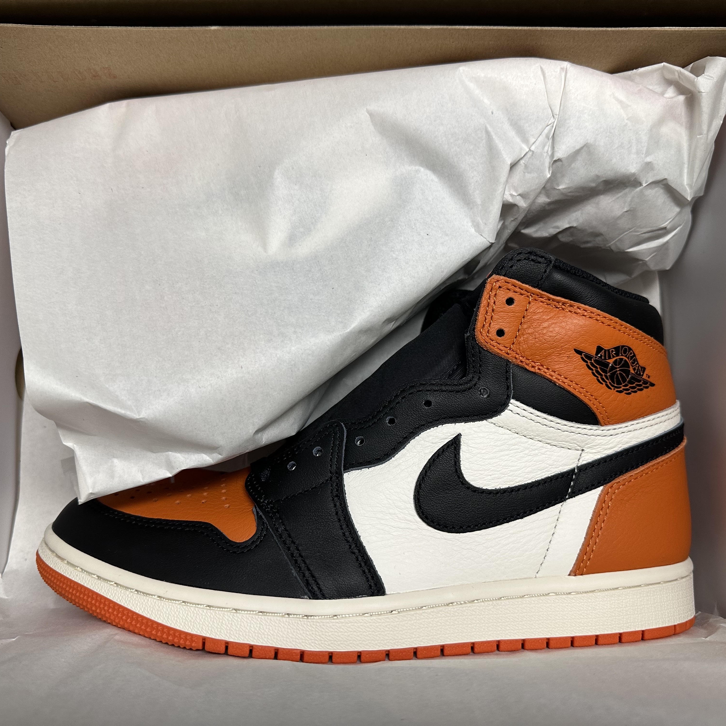 Jordan 1 Retro High OG Shattered Backboard 착용 스타일 - 7