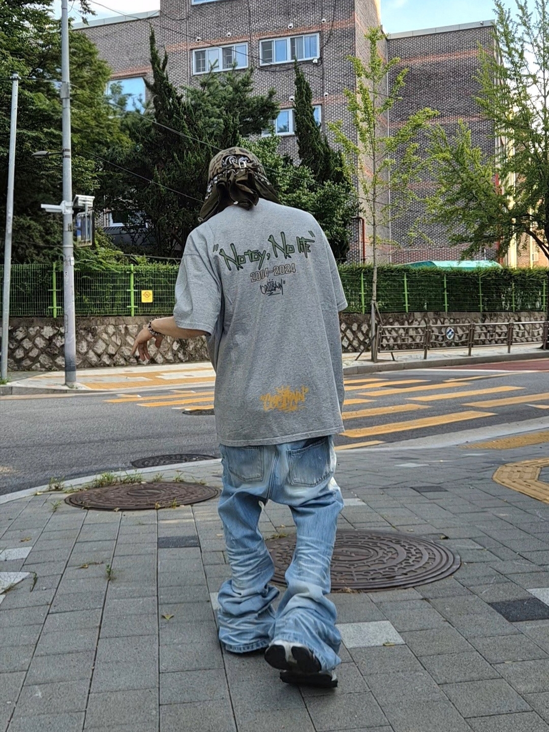 COOLRAIN x Undermycar POC Coolrain T-shirts CR02 Melange Gray 착용 스타일 - 4