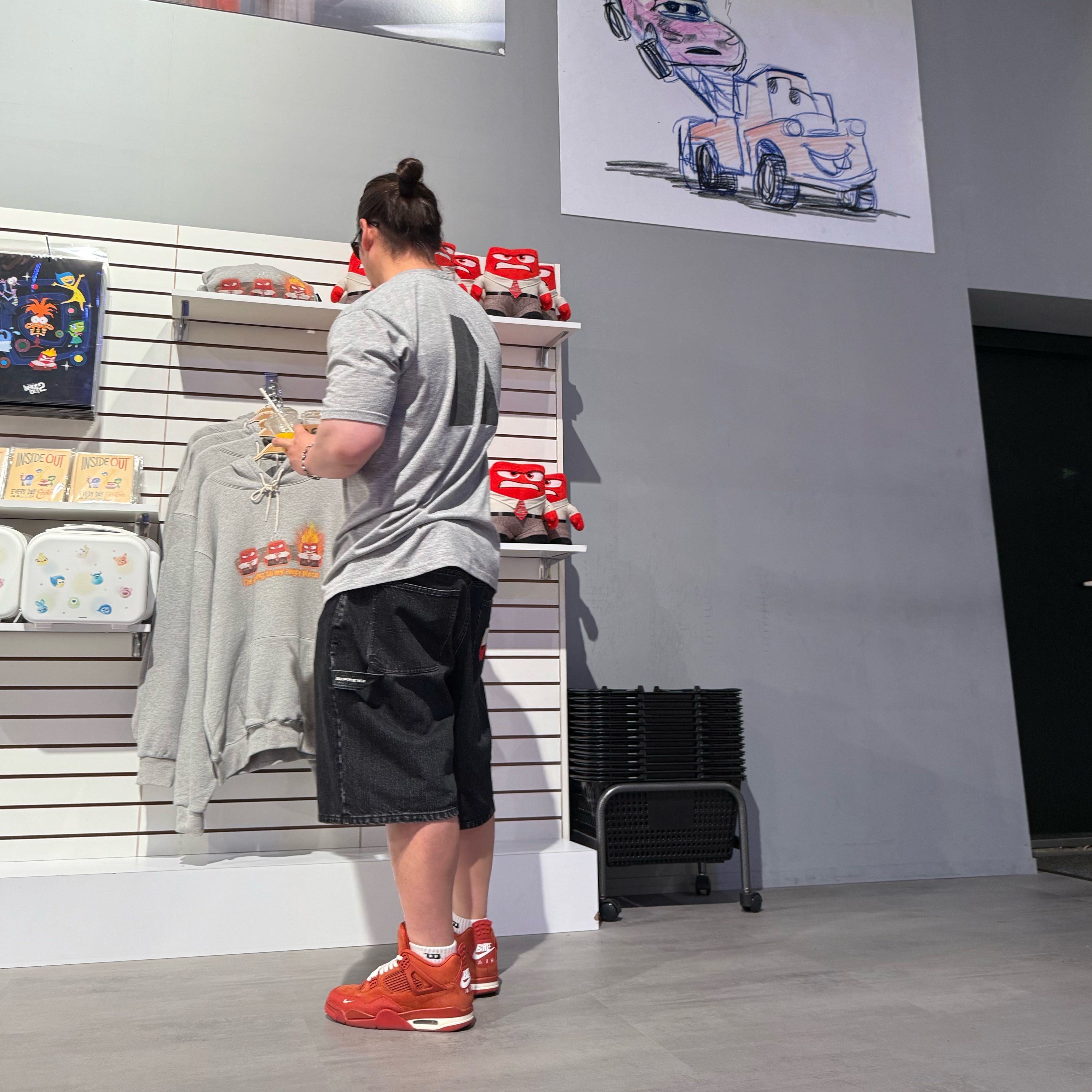 Jordan 4 x Nigel Sylvester Retro OG SP Brick by Brick, Supreme x Nike Denim Short Black - 24SS 착용 스타일 - 1