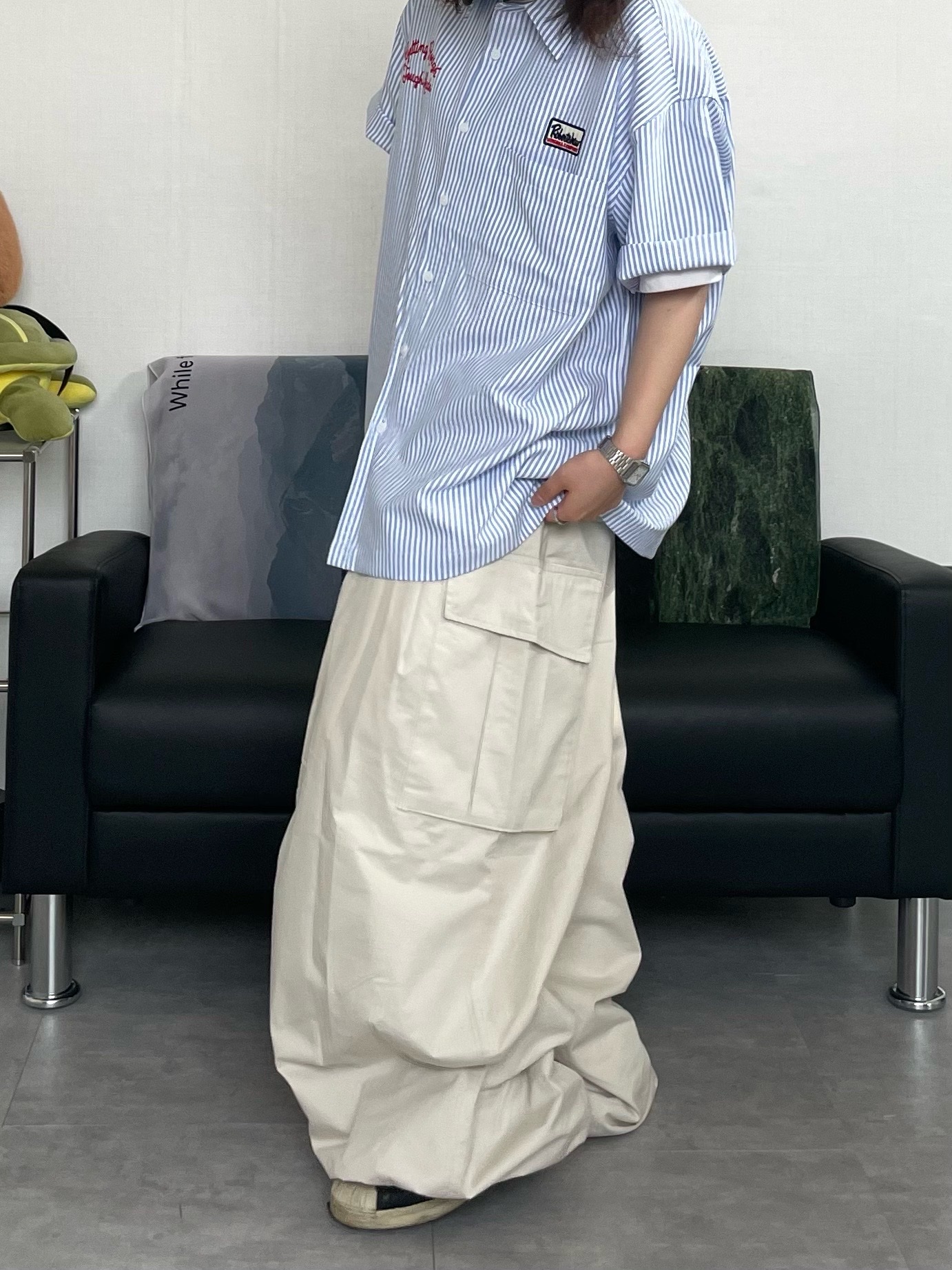 Adidas Superstar Premium Black White 착용 스타일 - 4