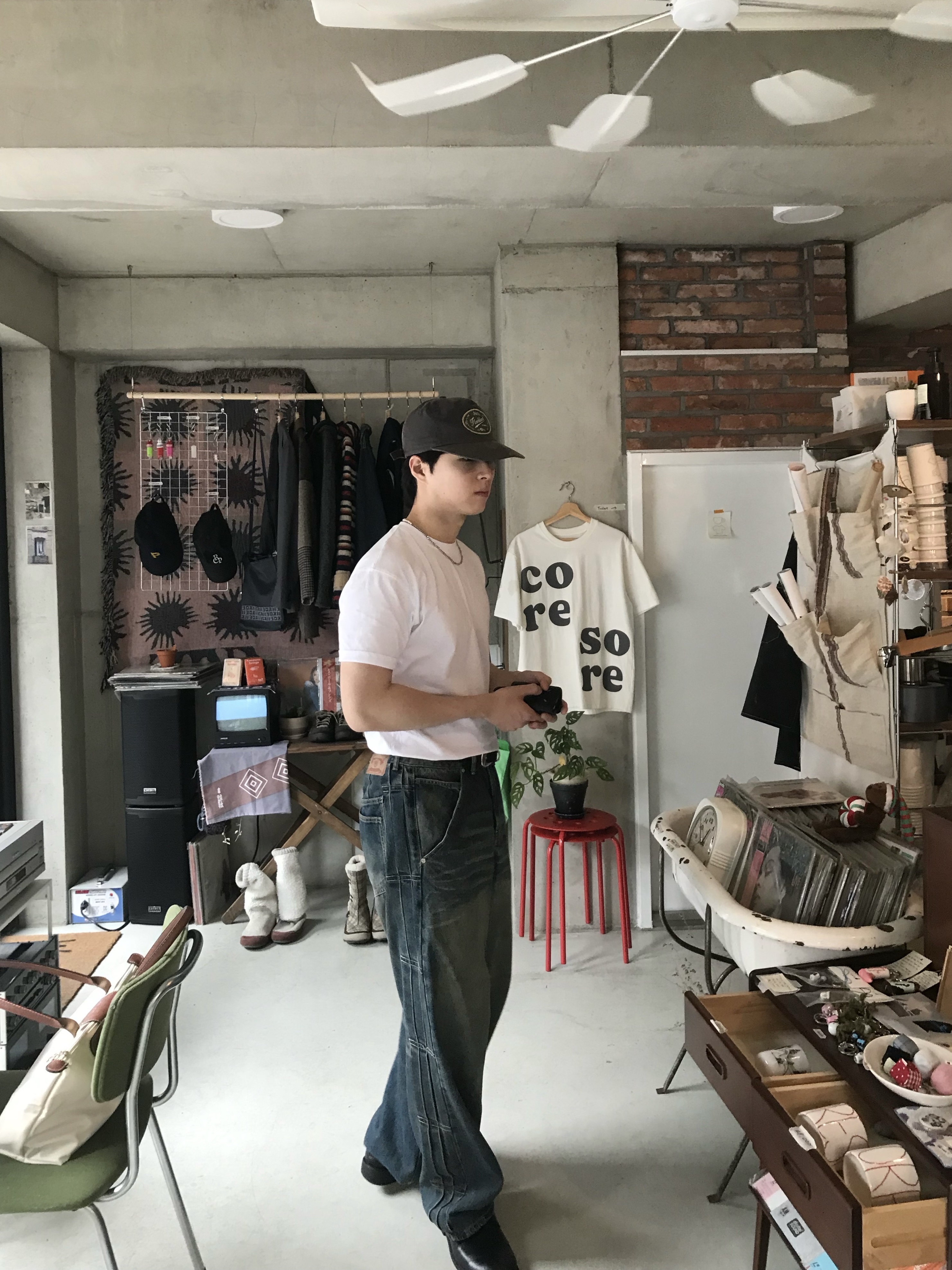 Millo Archive Original Cotton T-Shirts White 착용 스타일 - 2