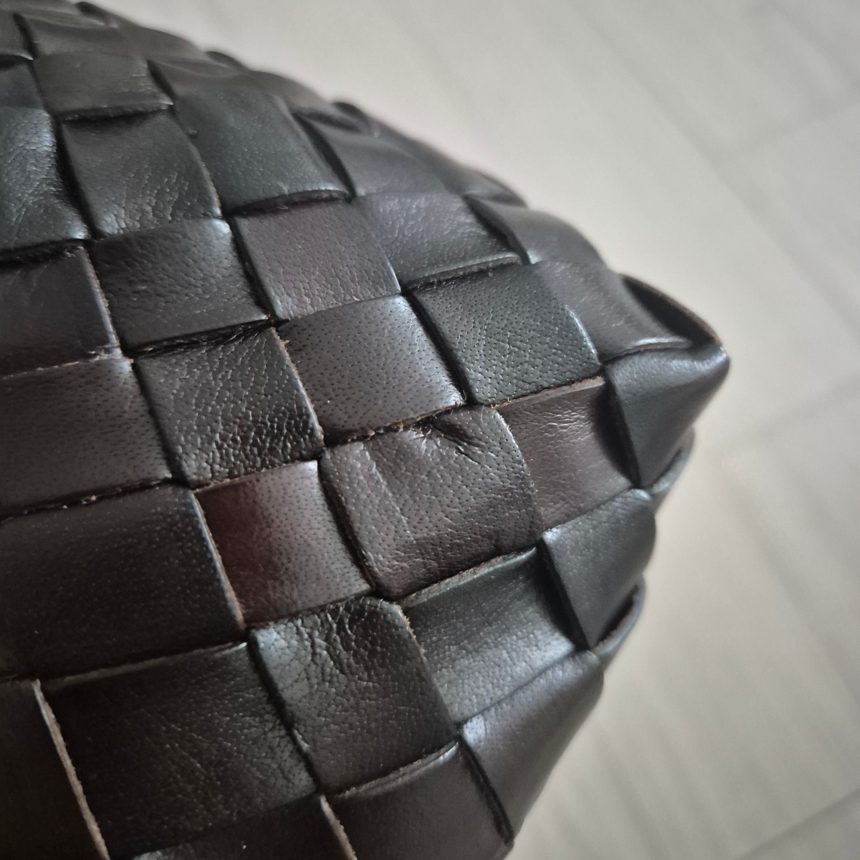 Dragon Diffusion Rosanna Dark Brown 착용 스타일 - 3