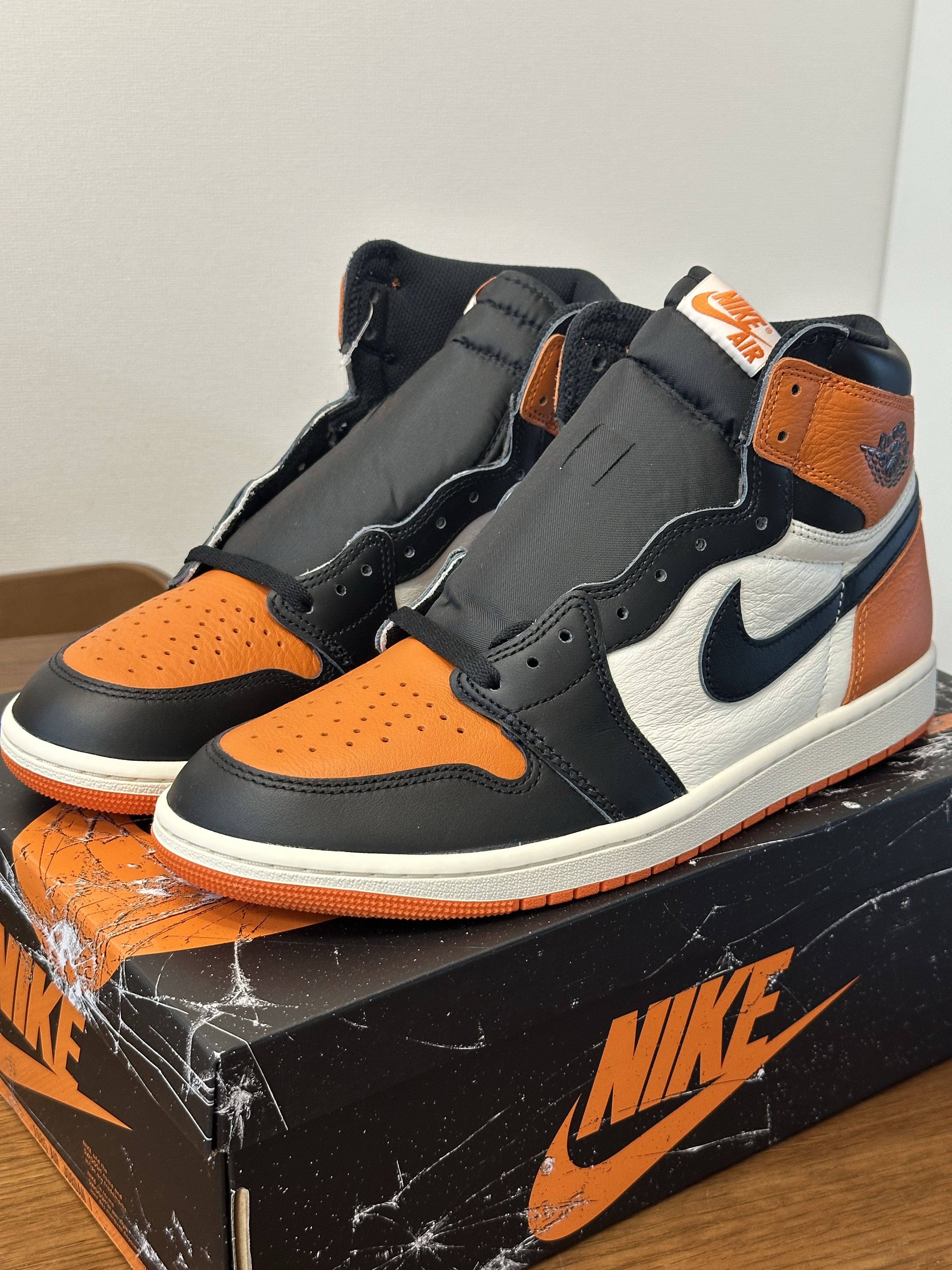 Jordan 1 Retro High OG Shattered Backboard 착용 스타일