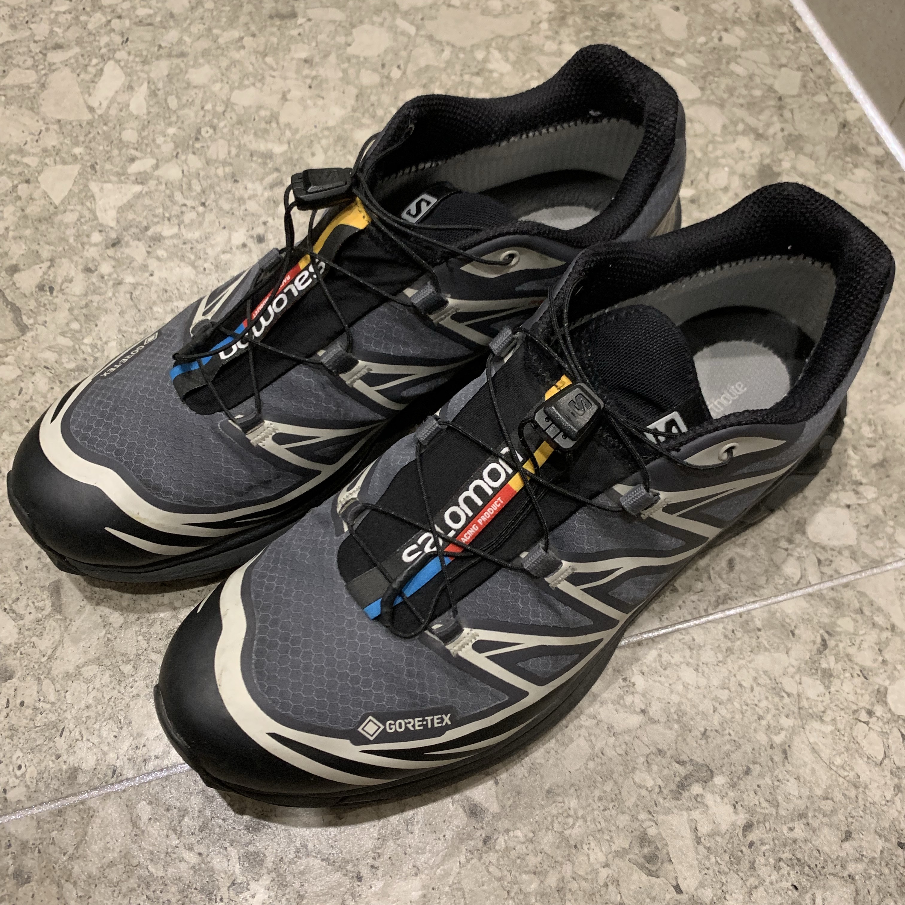 Salomon XT-6 Gore-Tex Black Ebony 착용 스타일